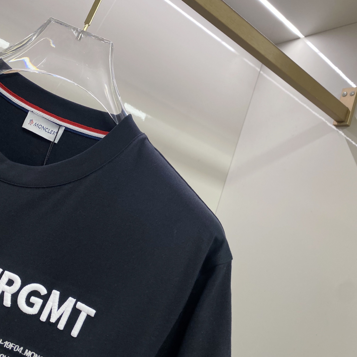 Moncler 蒙口 2026ss 春夏新款首发专柜最新款短袖圆领T恤 高端订制 设计前卫时尚！品牌lo