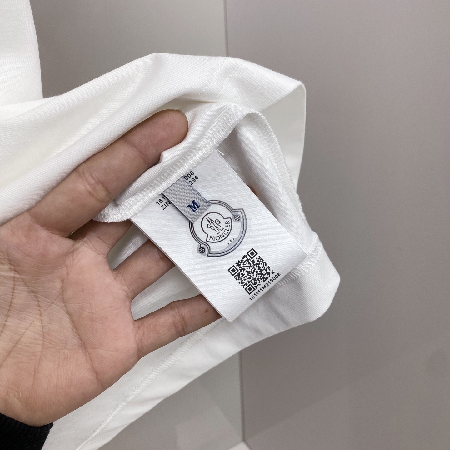 Moncler 蒙口 2026ss 春夏新款首发专柜最新款短袖圆领T恤 高端订制 设计前卫时尚！品牌lo