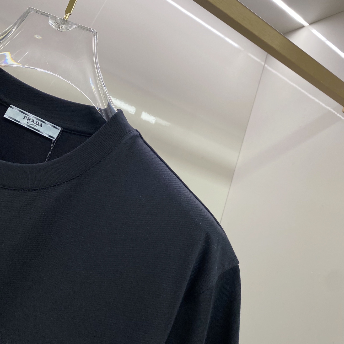 Prada 普拉达 2026ss 春夏新款首发专柜最新款短袖圆领T恤 高端订制 设计前卫时尚！品牌log