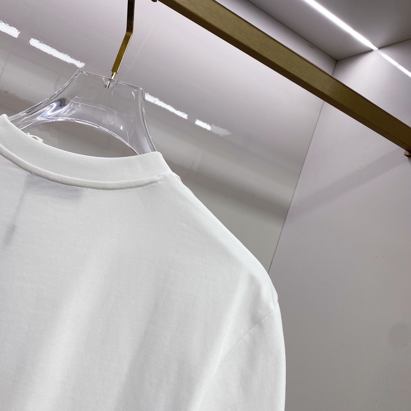 Prada 普拉达 2026ss 春夏新款首发专柜最新款短袖圆领T恤 高端订制 设计前卫时尚！品牌log