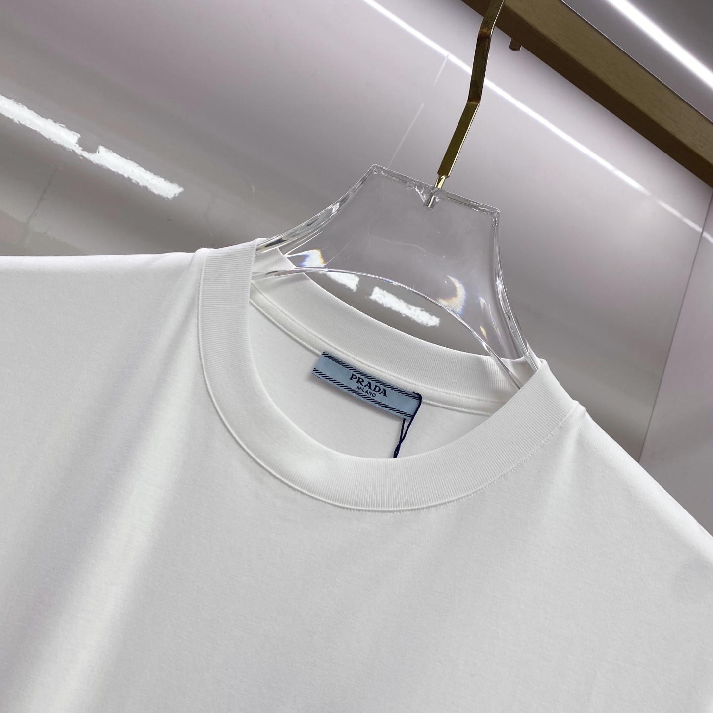 Prada 普拉达 2026ss 春夏新款首发专柜最新款短袖圆领T恤 高端订制 设计前卫时尚！品牌log