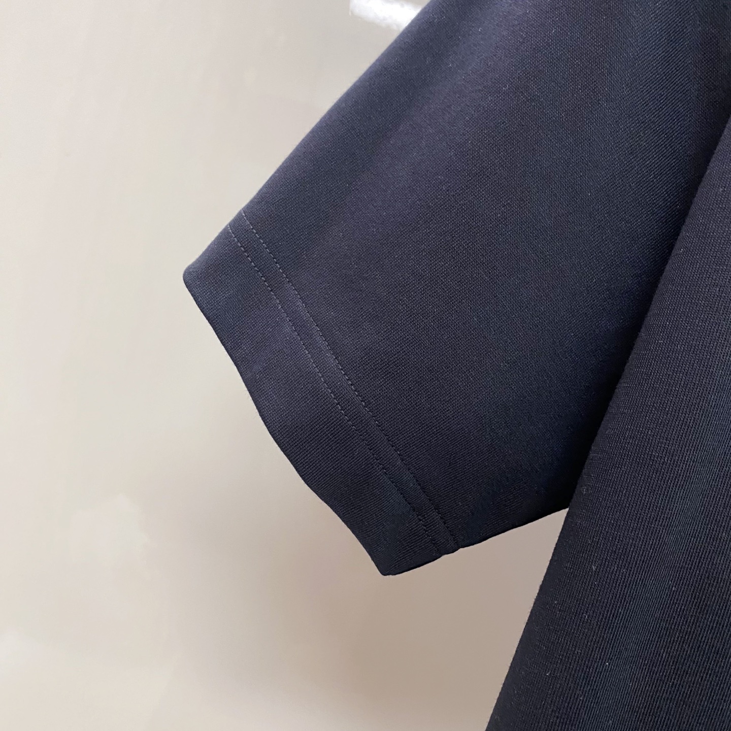 Versace 范思哲 2026ss 春夏新款首发专柜最新款短袖圆领T恤 高端订制 设计前卫时尚！品牌l