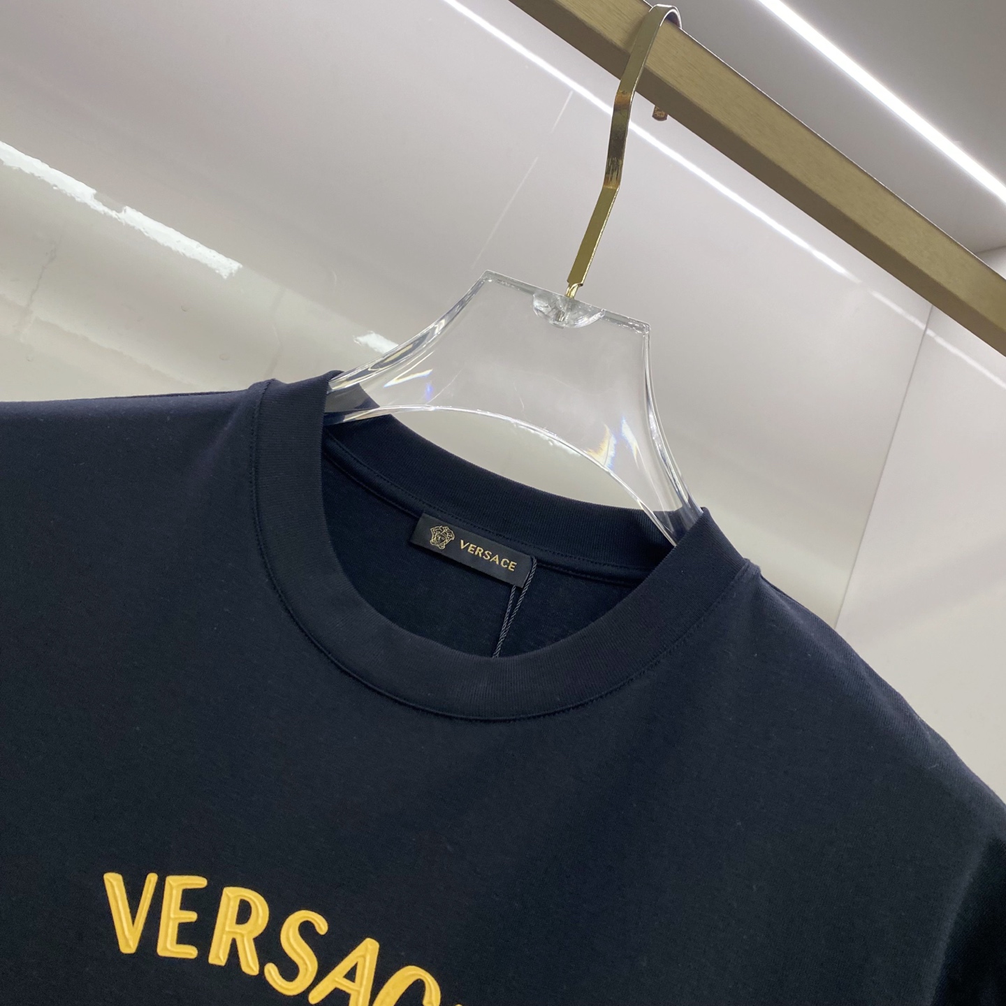 Versace 范思哲 2026ss 春夏新款首发专柜最新款短袖圆领T恤 高端订制 设计前卫时尚！品牌l