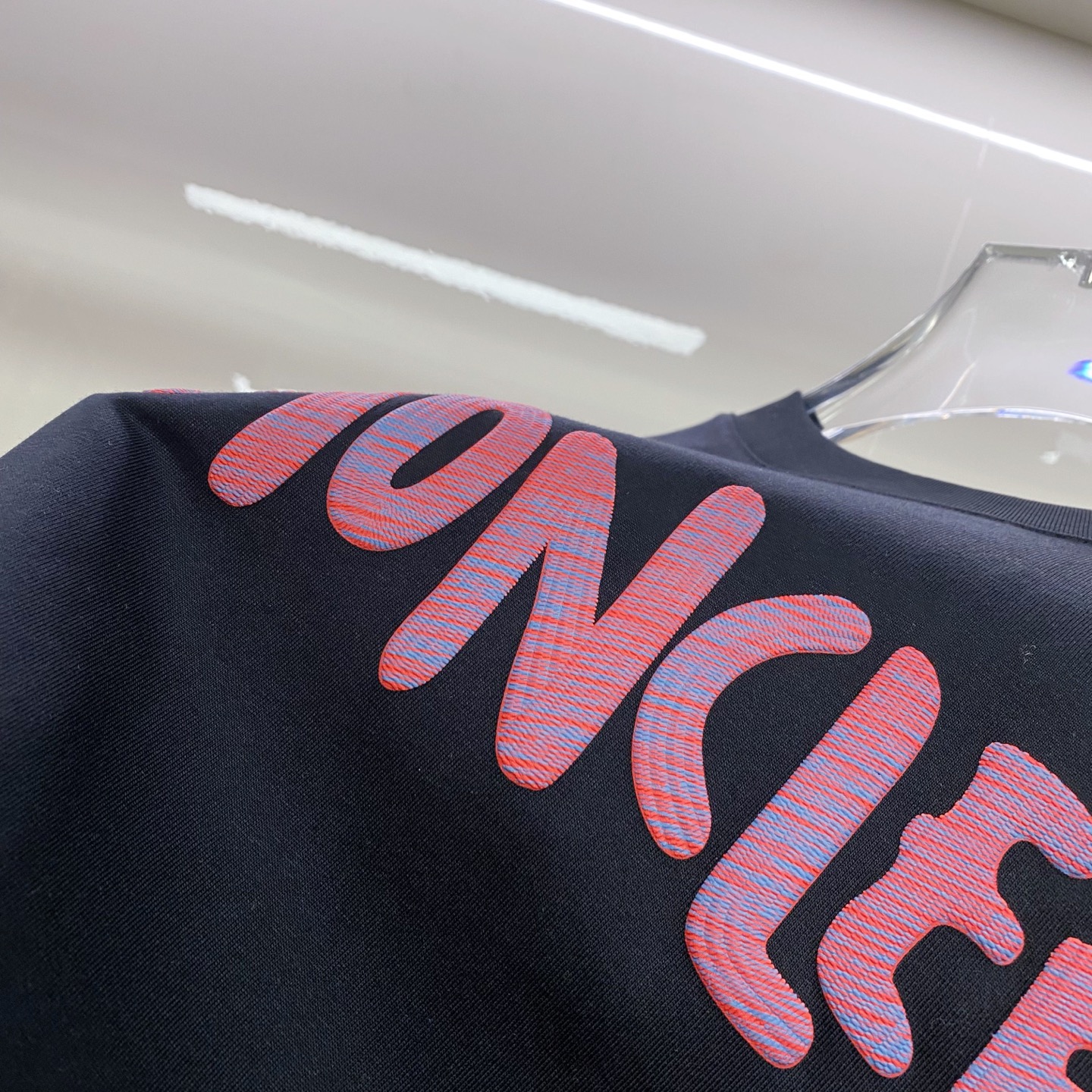 Moncler 蒙口 2026ss 春夏新款首发专柜最新款短袖圆领T恤 高端订制 设计前卫时尚！品牌lo