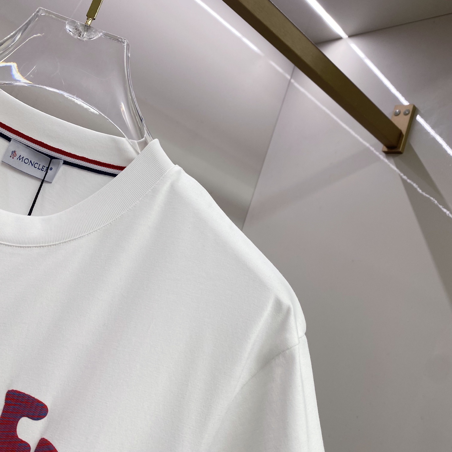 Moncler 蒙口 2026ss 春夏新款首发专柜最新款短袖圆领T恤 高端订制 设计前卫时尚！品牌lo