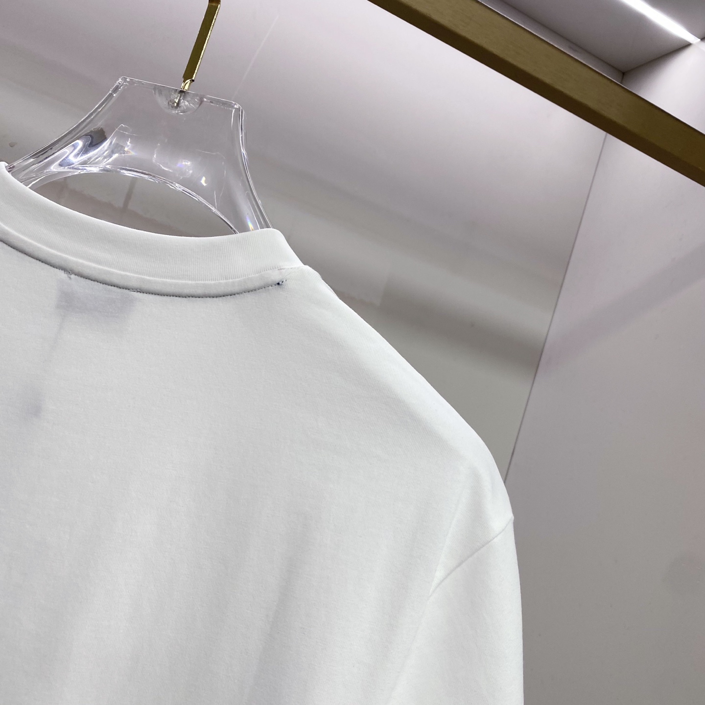 Moncler 蒙口 2026ss 春夏新款首发专柜最新款短袖圆领T恤 高端订制 设计前卫时尚！品牌lo