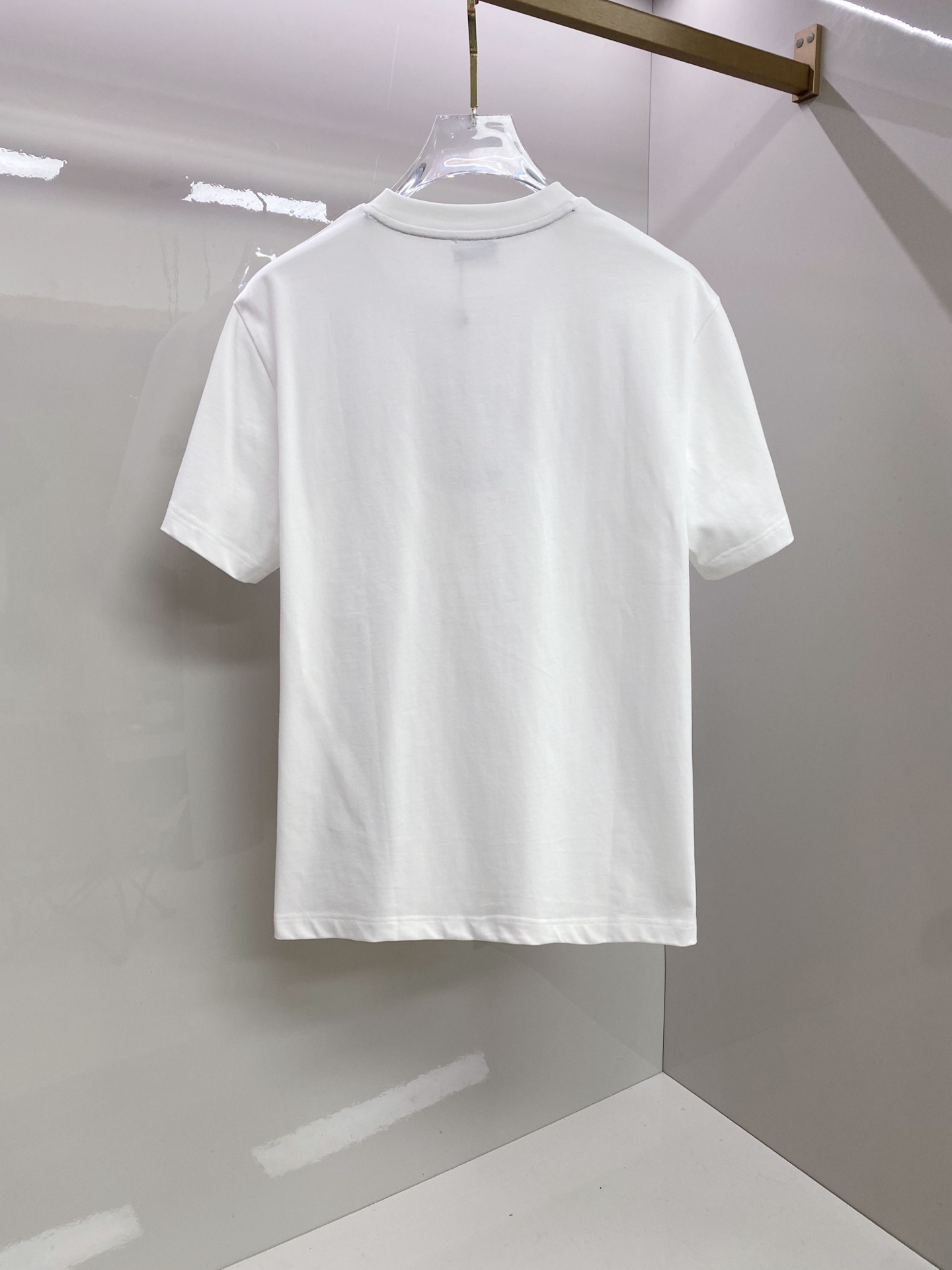 Moncler 蒙口 2026ss 春夏新款首发专柜最新款短袖圆领T恤 高端订制 设计前卫时尚！品牌lo