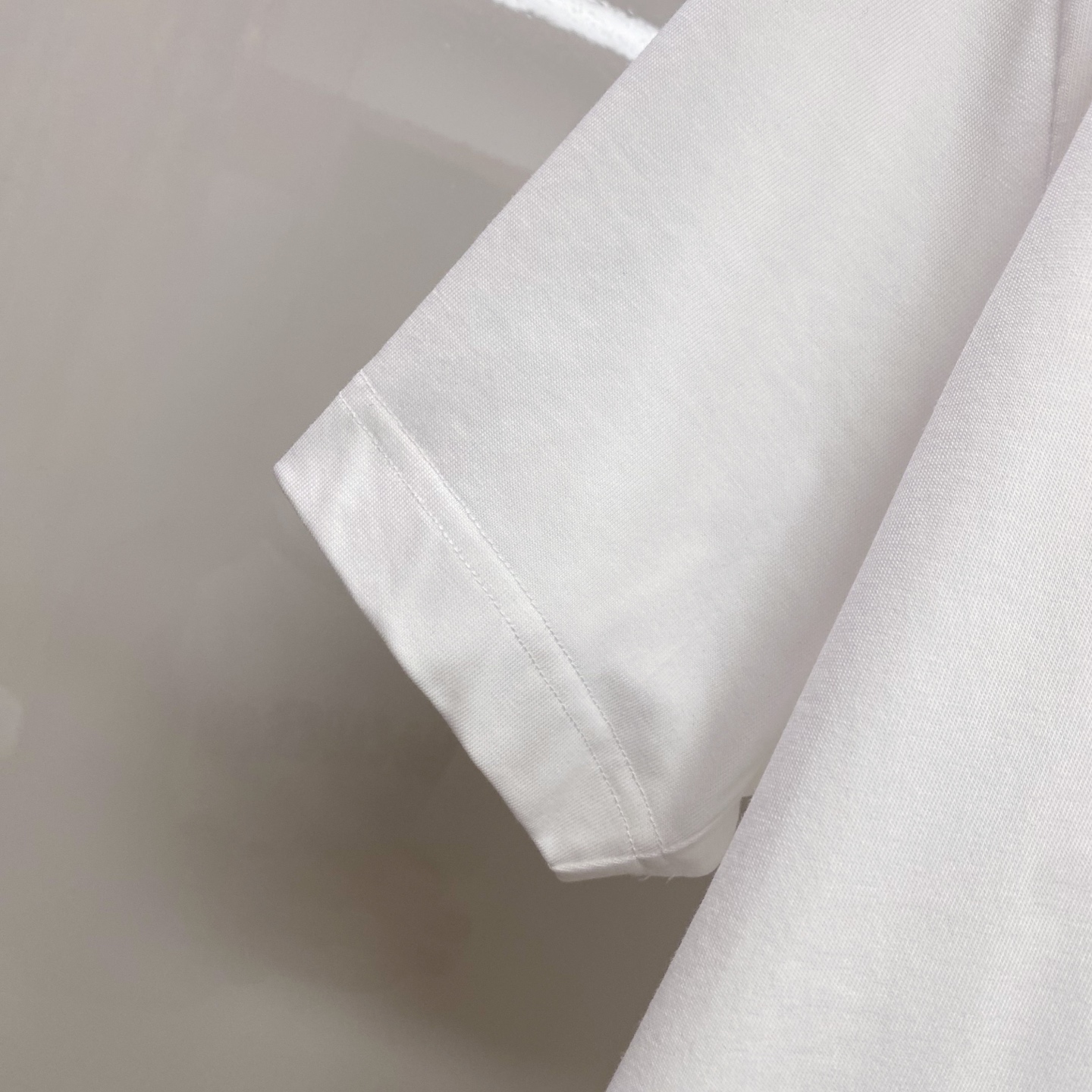 Moncler 蒙口 2026ss 春夏新款首发专柜最新款短袖圆领T恤 高端订制 设计前卫时尚！品牌lo