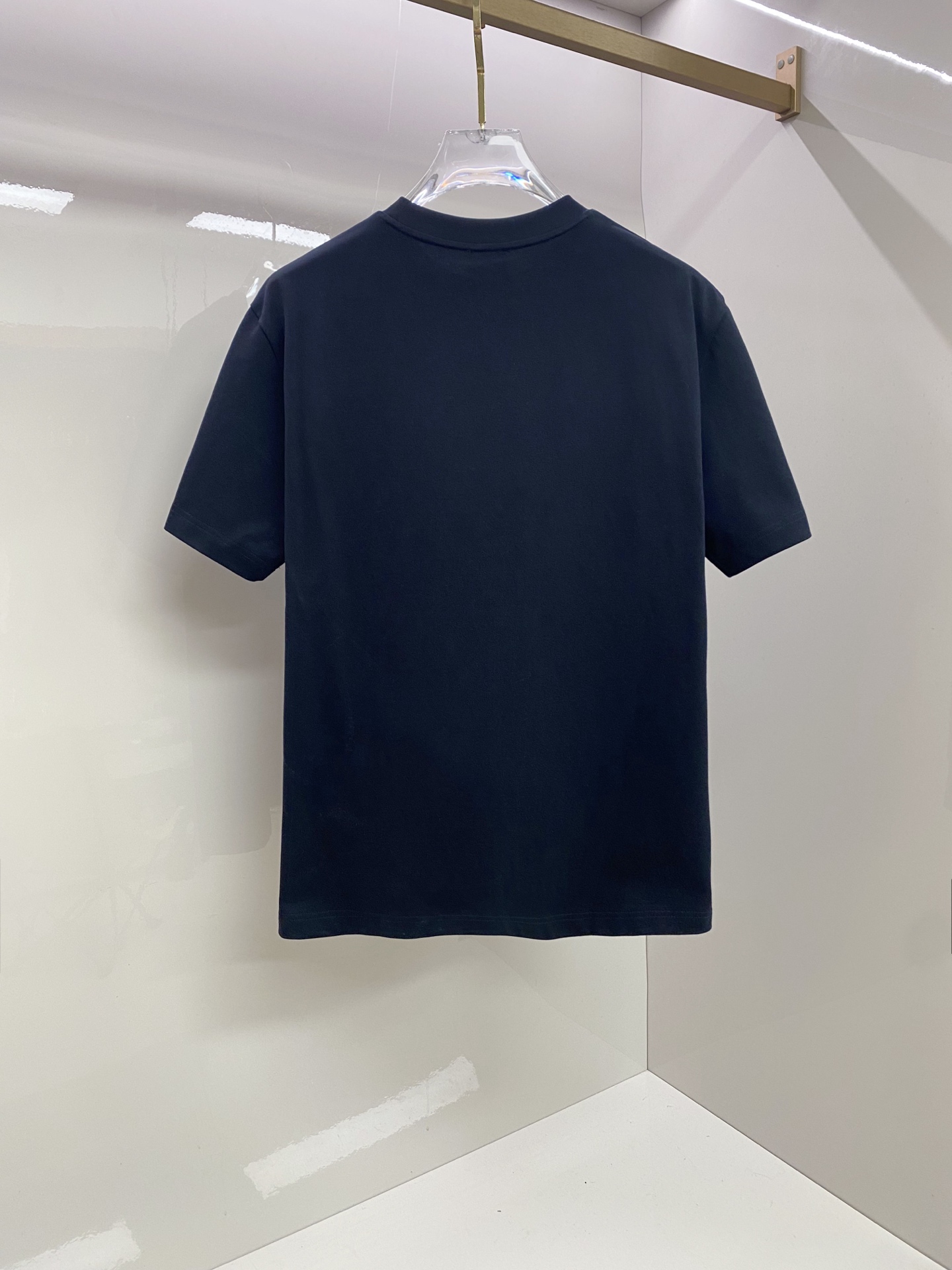 Burberry 巴宝莉 2026ss 春夏新款首发专柜最新款短袖圆领T恤 高端订制 设计前卫时尚！品牌