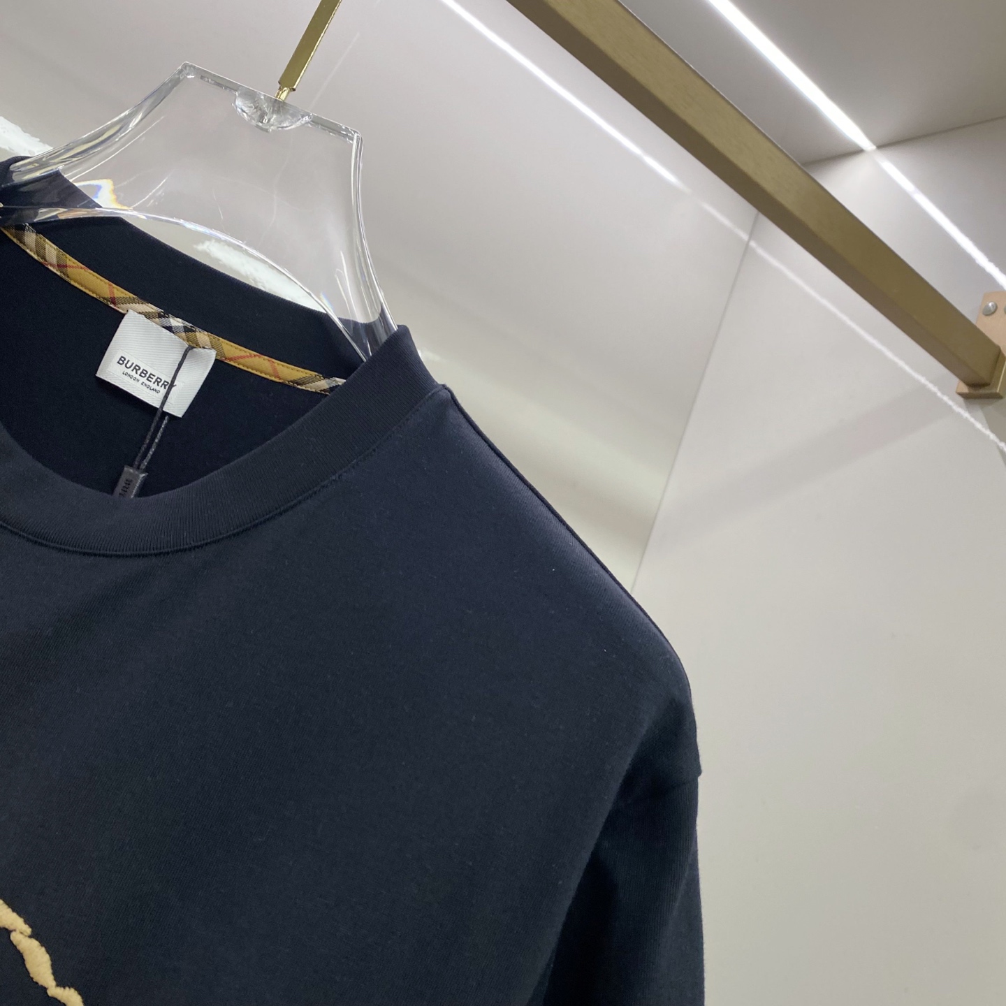 Burberry 巴宝莉 2026ss 春夏新款首发专柜最新款短袖圆领T恤 高端订制 设计前卫时尚！品牌