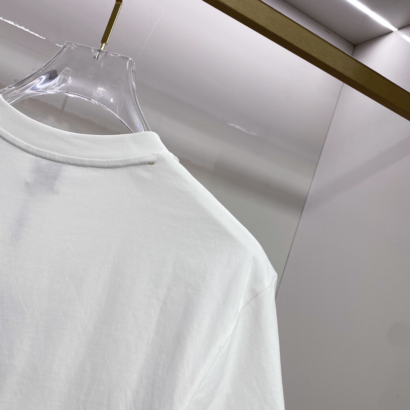 Burberry 巴宝莉 2026ss 春夏新款首发专柜最新款短袖圆领T恤 高端订制 设计前卫时尚！品牌