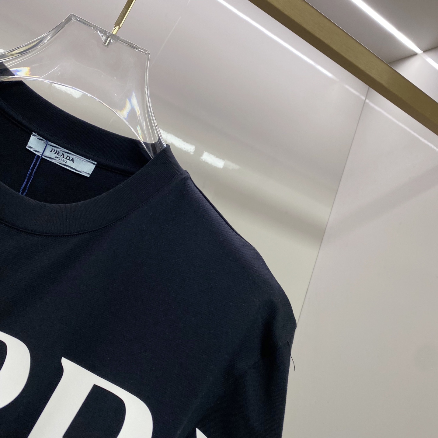 Prada 普拉达 2026ss 春夏新款首发专柜最新款短袖圆领T恤 高端订制 设计前卫时尚！品牌log