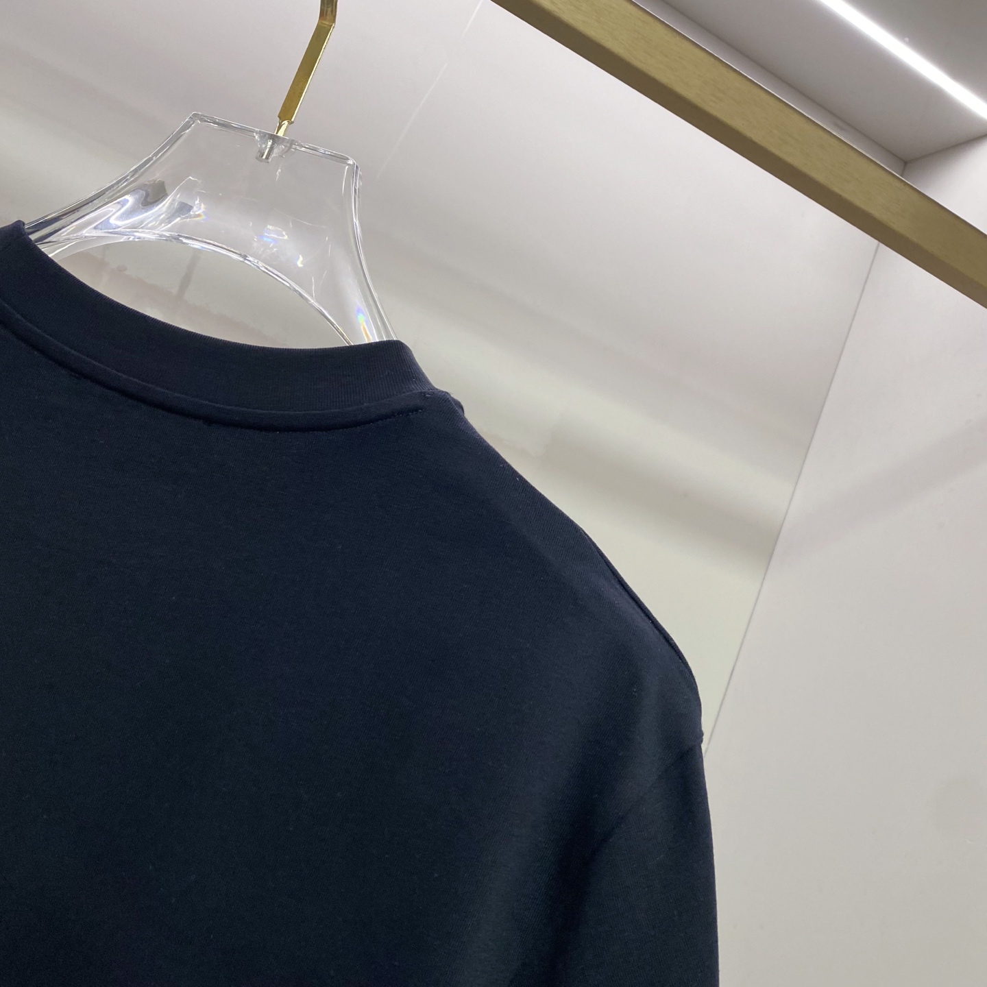 Prada 普拉达 2026ss 春夏新款首发专柜最新款短袖圆领T恤 高端订制 设计前卫时尚！品牌log