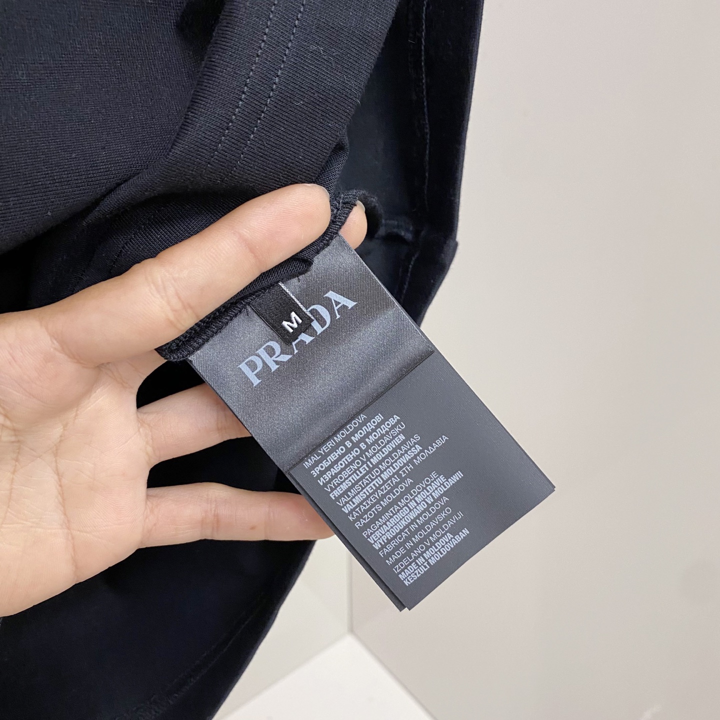 Prada 普拉达 2026ss 春夏新款首发专柜最新款短袖圆领T恤 高端订制 设计前卫时尚！品牌log