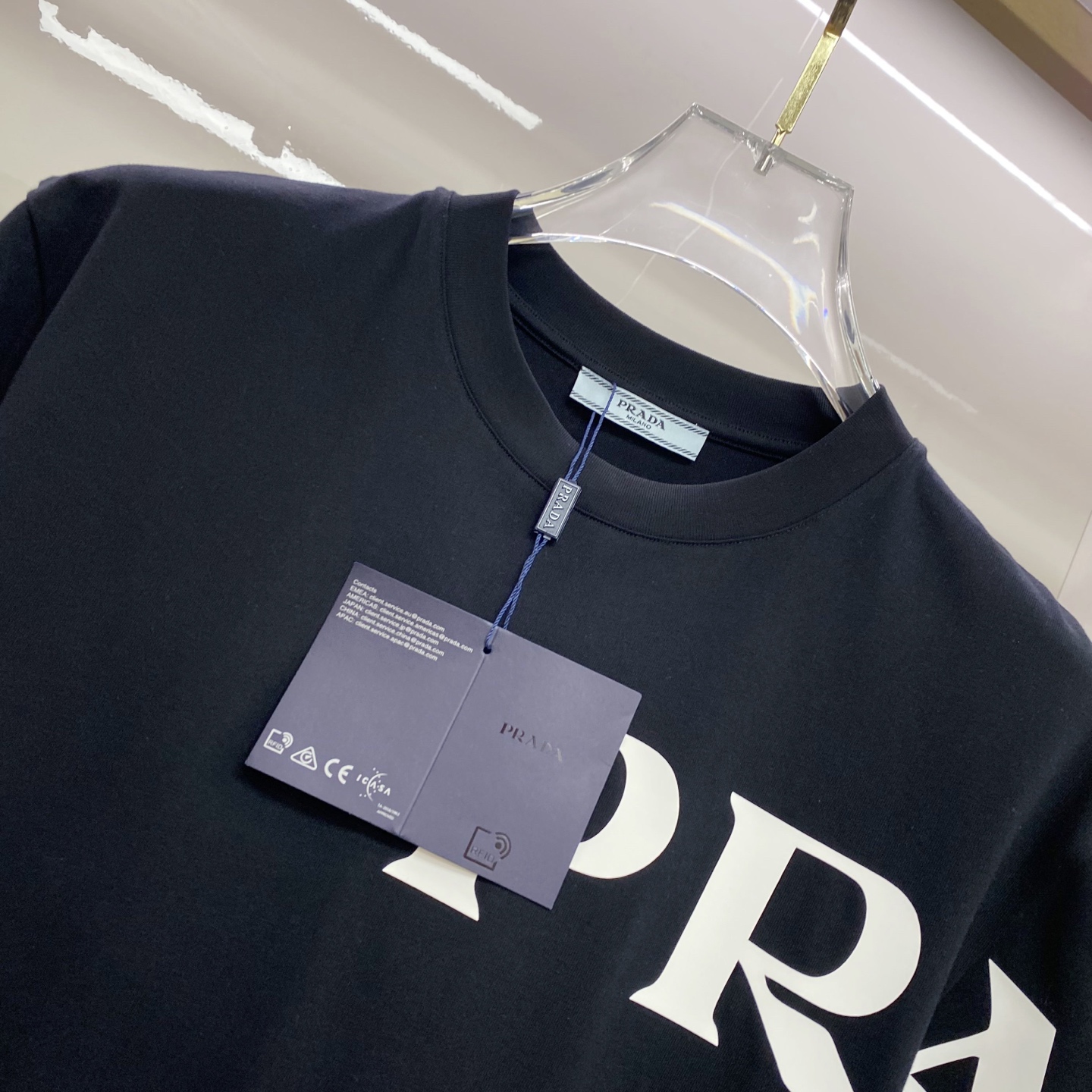 Prada 普拉达 2026ss 春夏新款首发专柜最新款短袖圆领T恤 高端订制 设计前卫时尚！品牌log