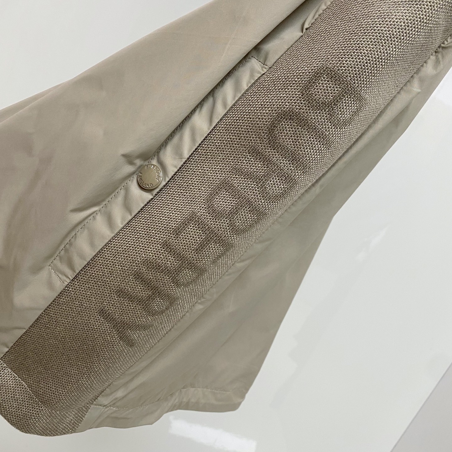 Burberry 巴宝莉马甲 2026SS春季新款马甲夹克外套最新设计款 秀场新品‼品相非常完美，三标齐