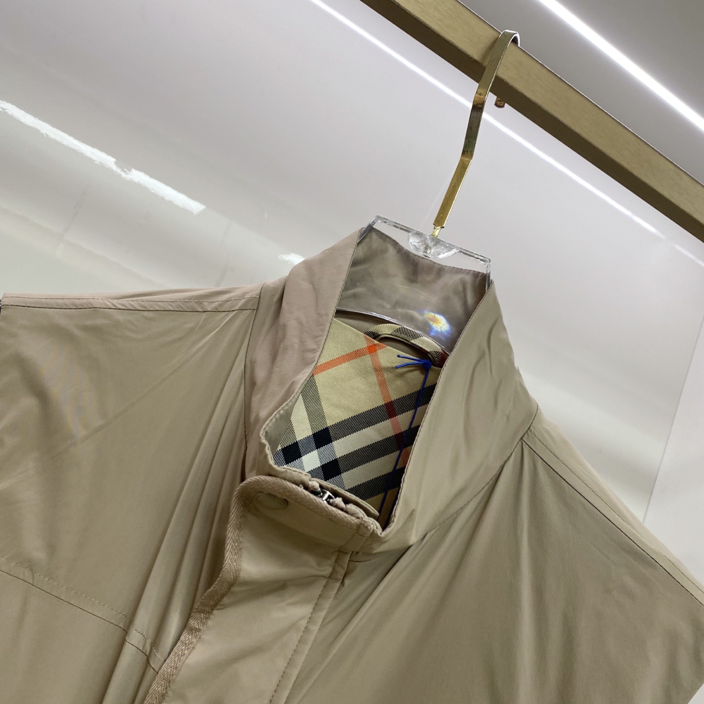 Burberry 巴宝莉马甲 2026SS春季新款马甲夹克外套最新设计款 秀场新品‼品相非常完美，三标齐