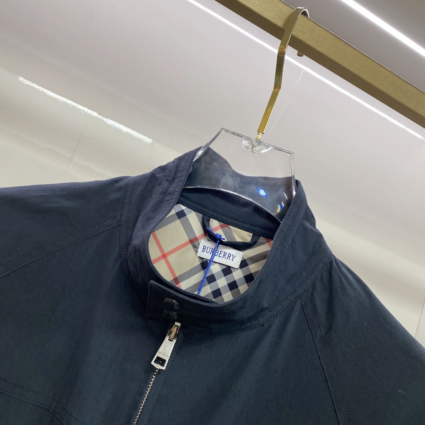 Burberry 巴宝莉 2026ss春季新款夹克外套全高端版本！高定专柜面料辅料，透气舒适度高，细节无