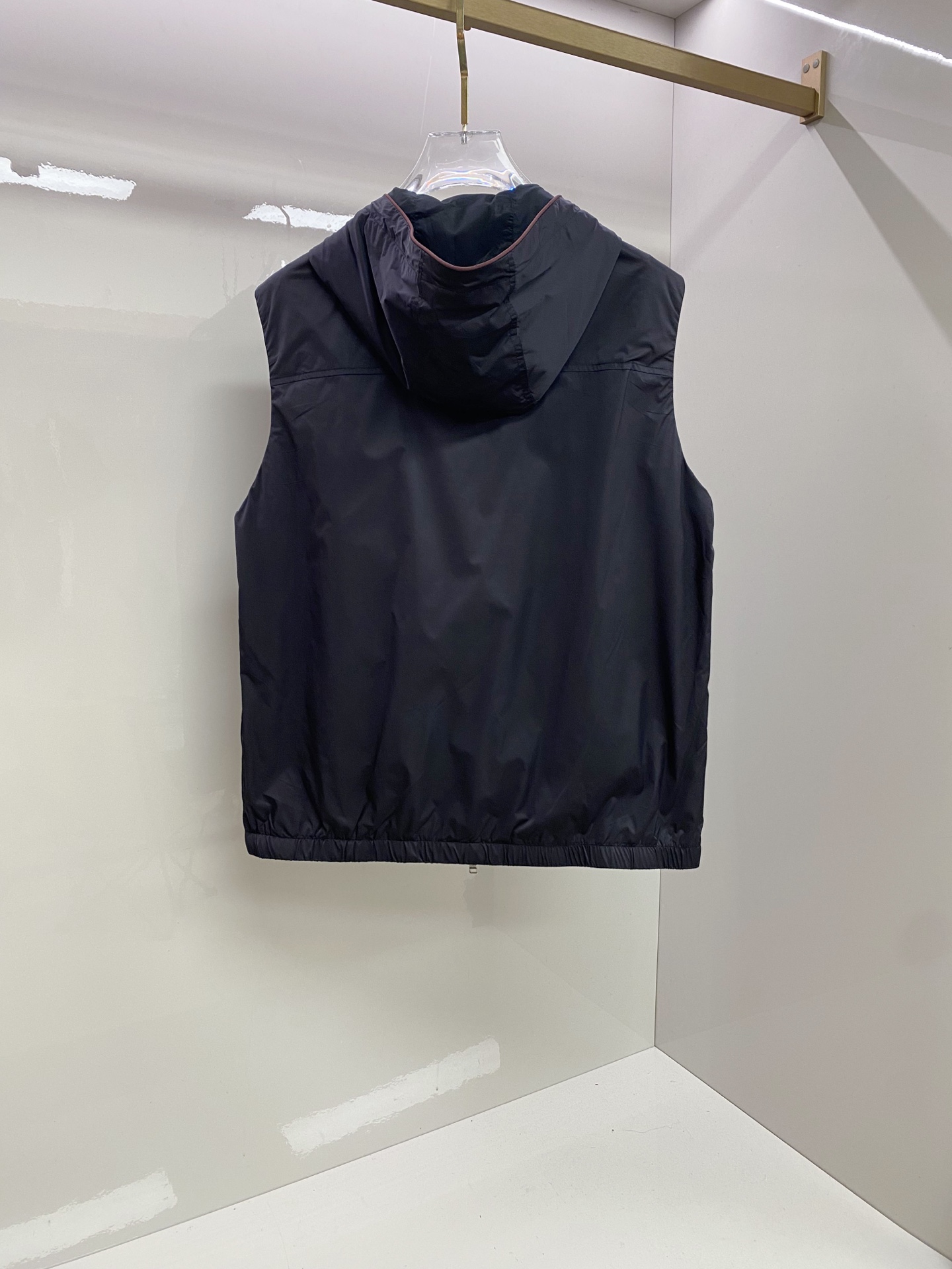 Prada 普拉达马甲 2026ss春季新款马甲夹克外套最新设计款 秀场新品‼品相非常完美，三标齐全色泽