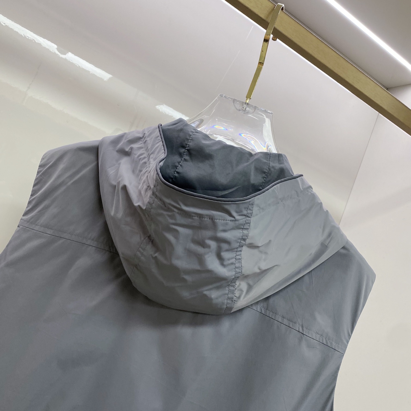 Prada 普拉达马甲 2026ss春季新款马甲夹克外套最新设计款 秀场新品‼品相非常完美，三标齐全色泽