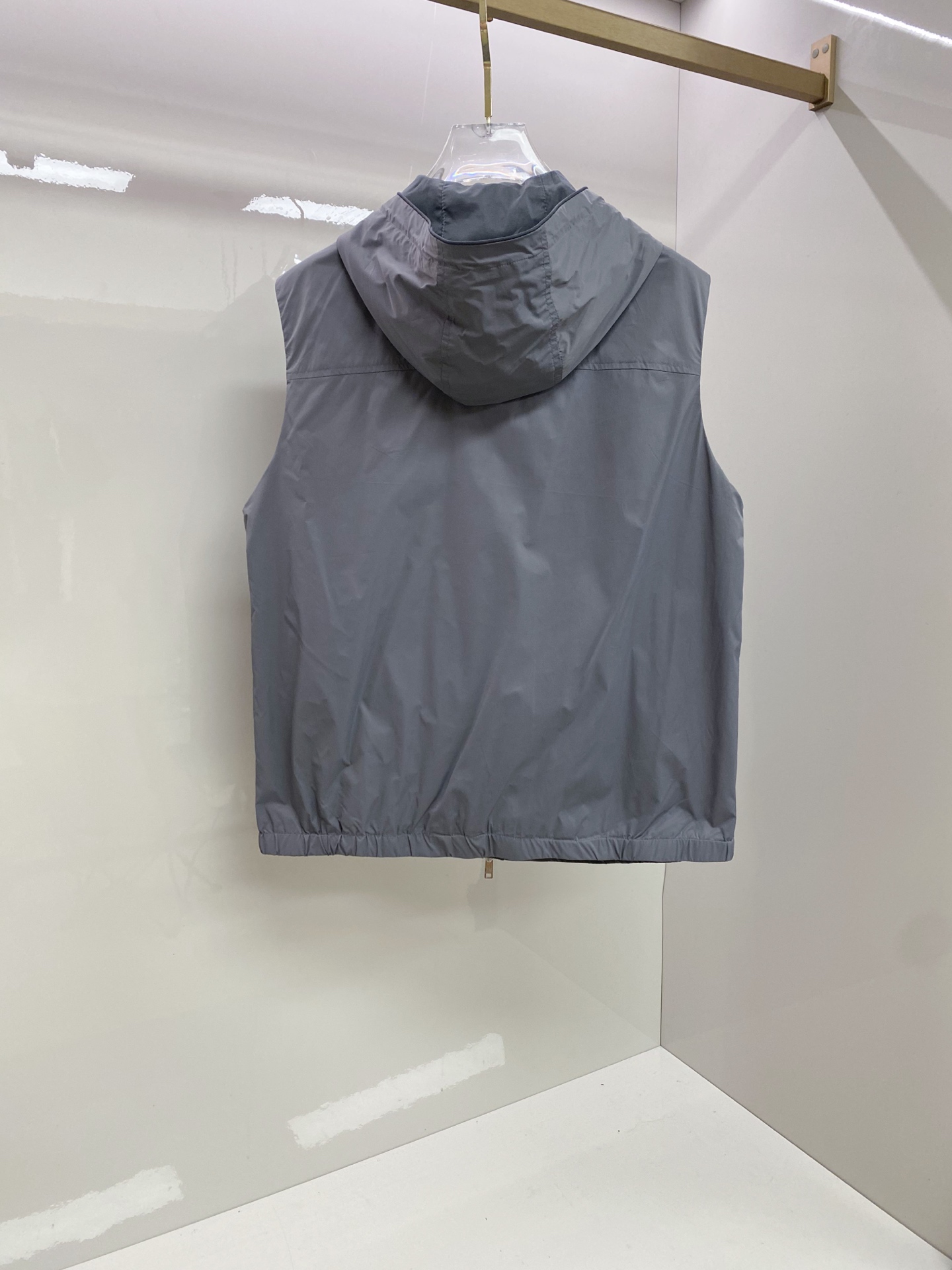 Prada 普拉达马甲 2026ss春季新款马甲夹克外套最新设计款 秀场新品‼品相非常完美，三标齐全色泽