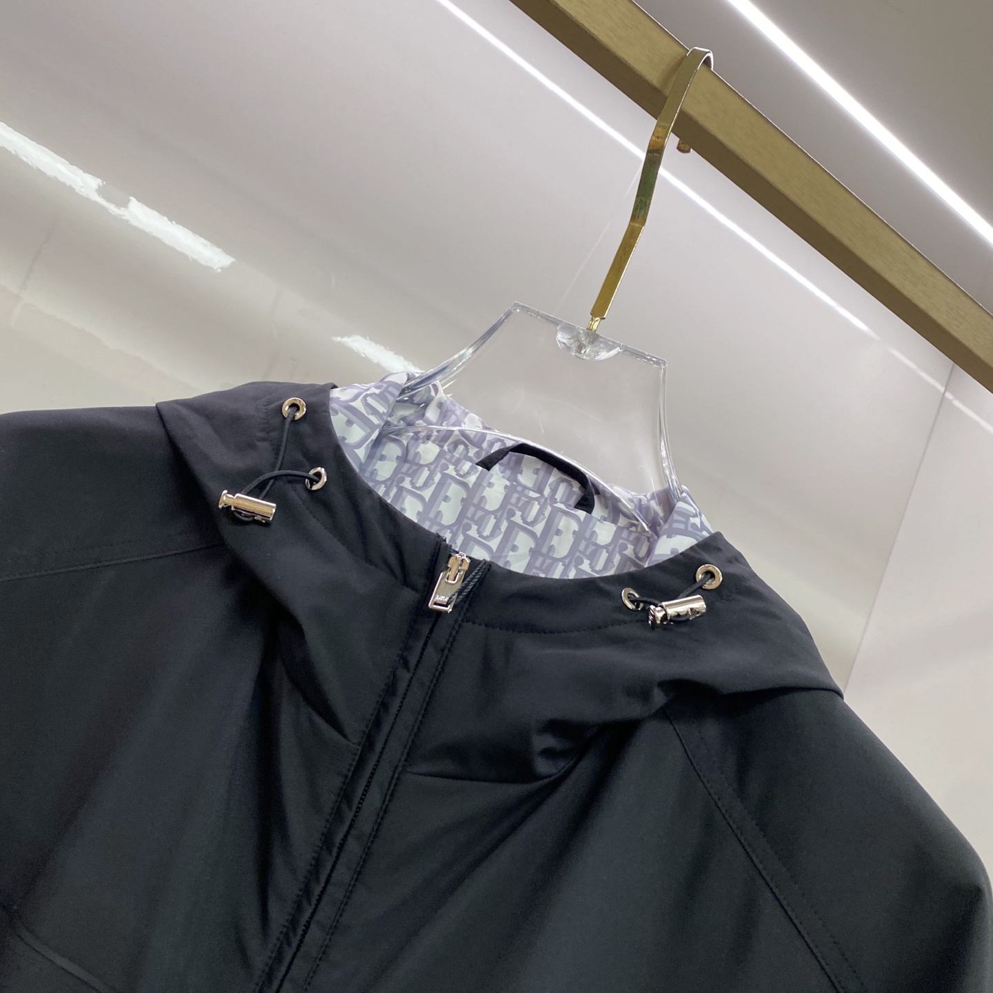 Dior 迪奥 2026ss春季新款连帽夹克外套全高端版本！高定专柜面料辅料，透气舒适度高，细节无可挑剔