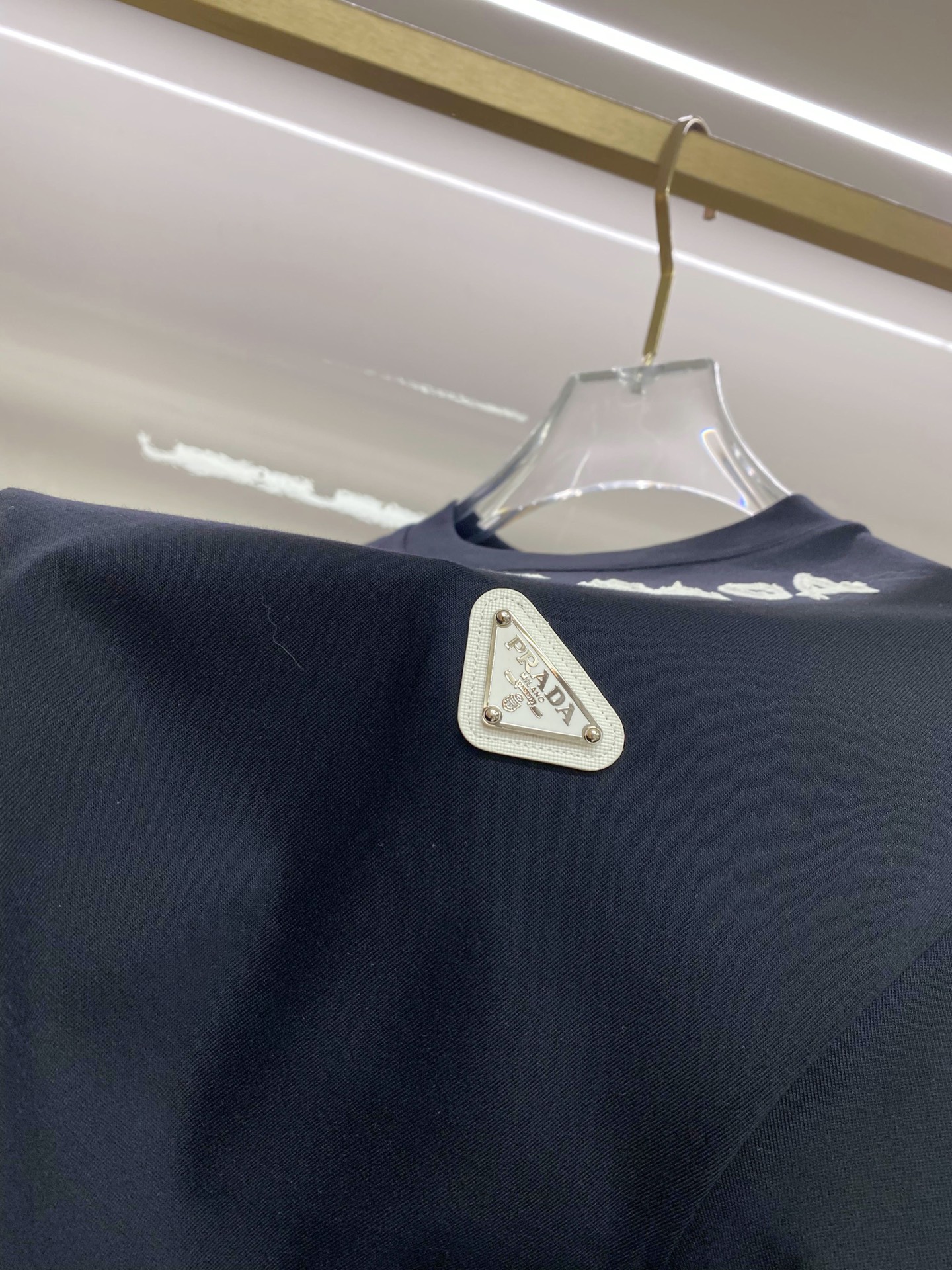 Prada 普拉达 2026ss 春夏新款首发专柜最新款短袖圆领T恤 高端订制 设计前卫时尚！品牌log