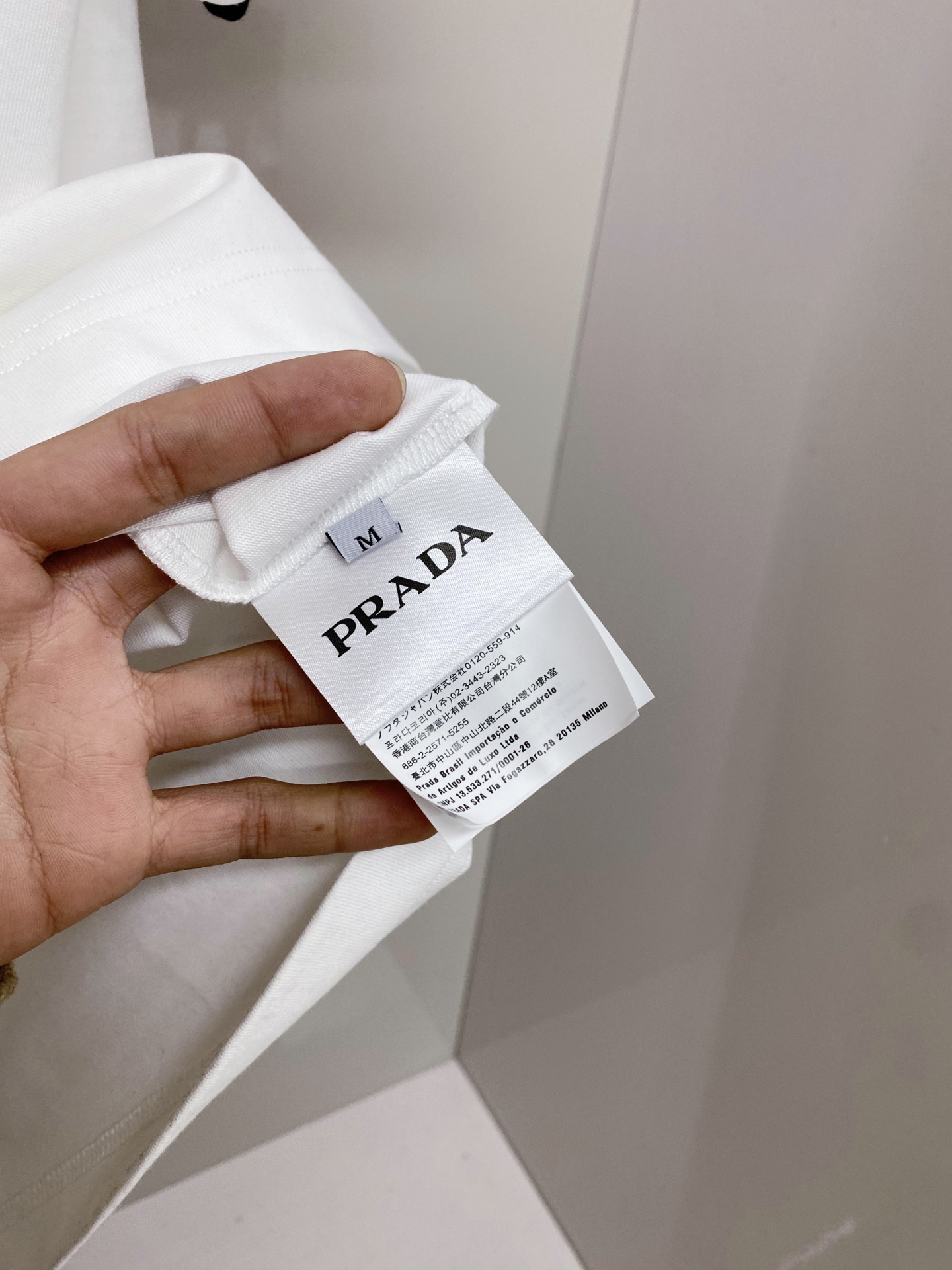 Prada 普拉达 2026ss 春夏新款首发专柜最新款短袖圆领T恤 高端订制 设计前卫时尚！品牌log