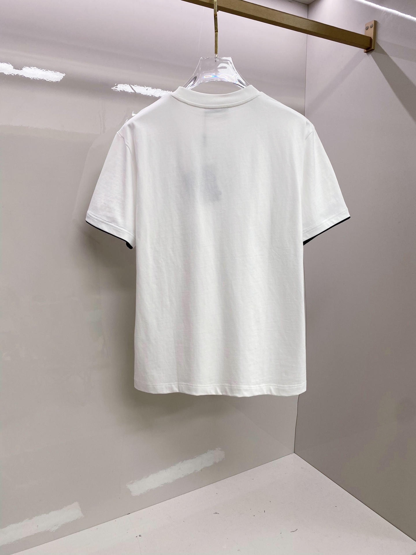 Prada 普拉达 2026ss 春夏新款首发专柜最新款短袖圆领T恤 高端订制 设计前卫时尚！品牌log