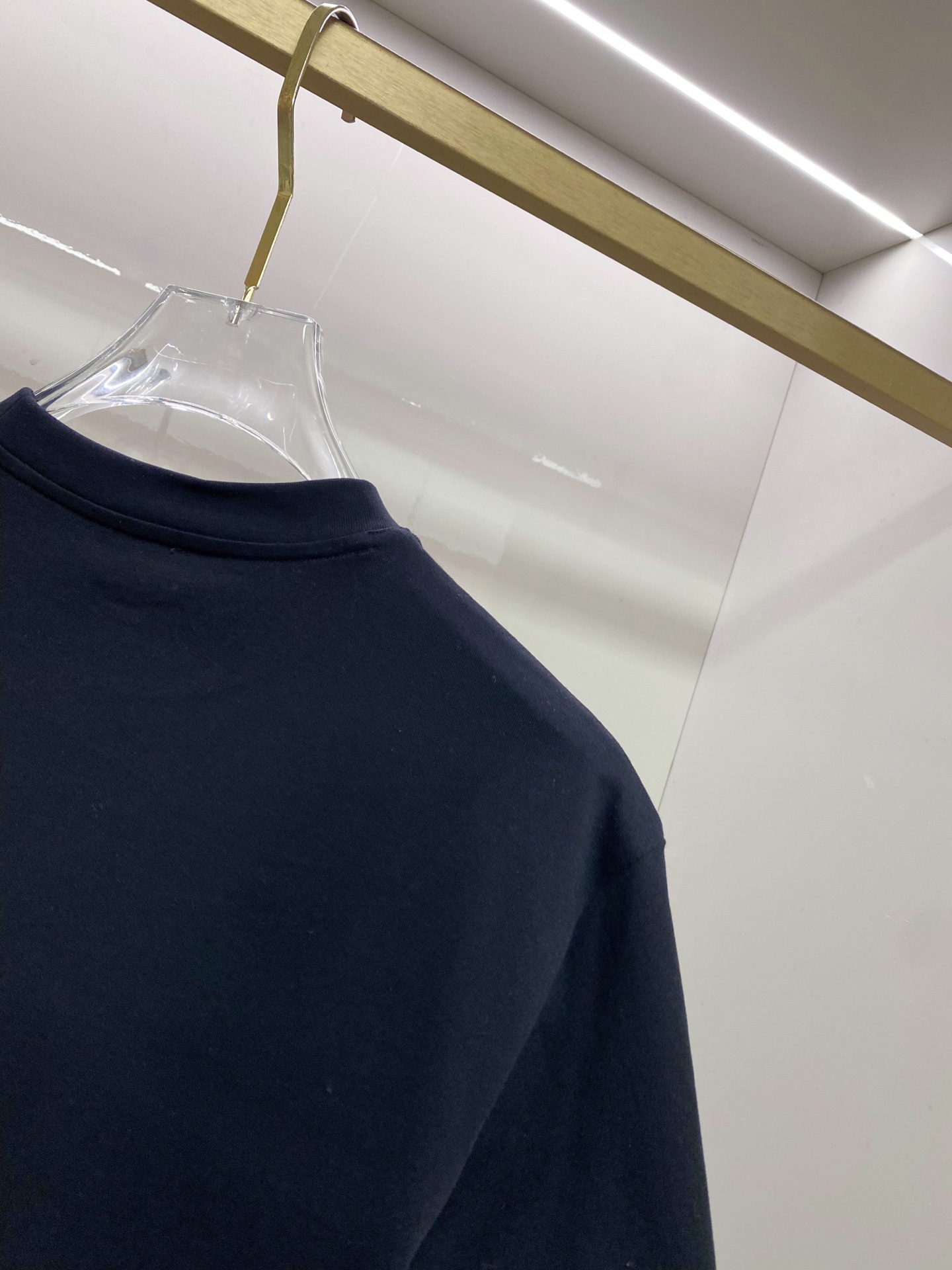 Moncler 蒙口 2026ss 春夏新款首发专柜最新款短袖圆领T恤 高端订制 设计前卫时尚！品牌lo