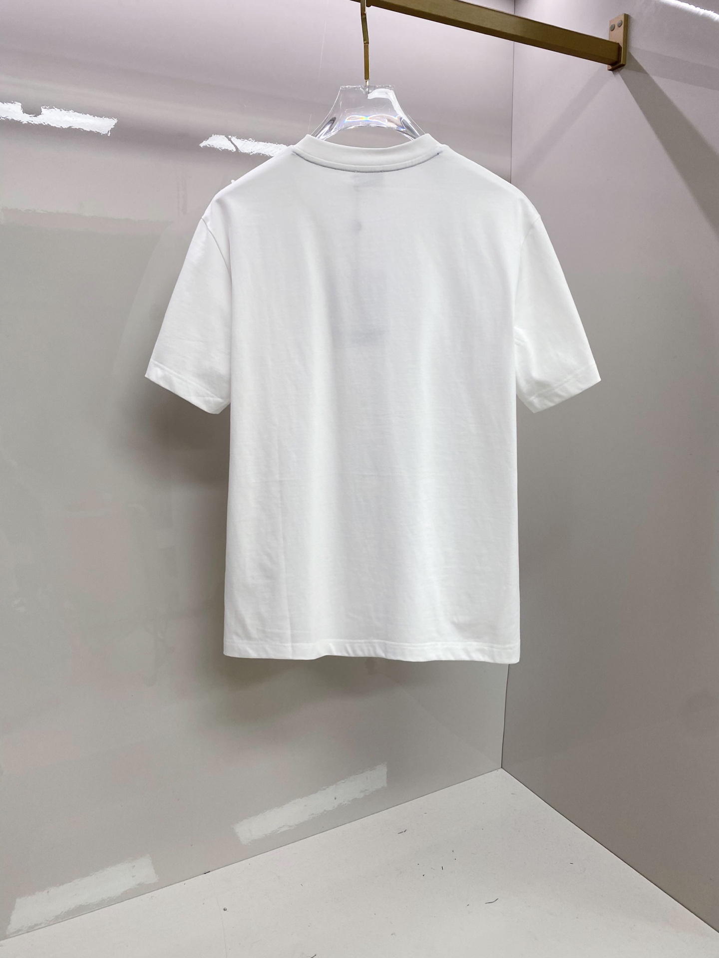 Moncler 蒙口 2026ss 春夏新款首发专柜最新款短袖圆领T恤 高端订制 设计前卫时尚！品牌lo