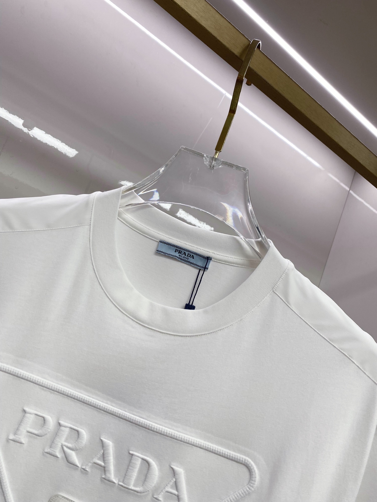 Prada 普拉达 2026ss 春夏新款首发专柜最新款短袖圆领T恤 高端订制 设计前卫时尚！品牌log