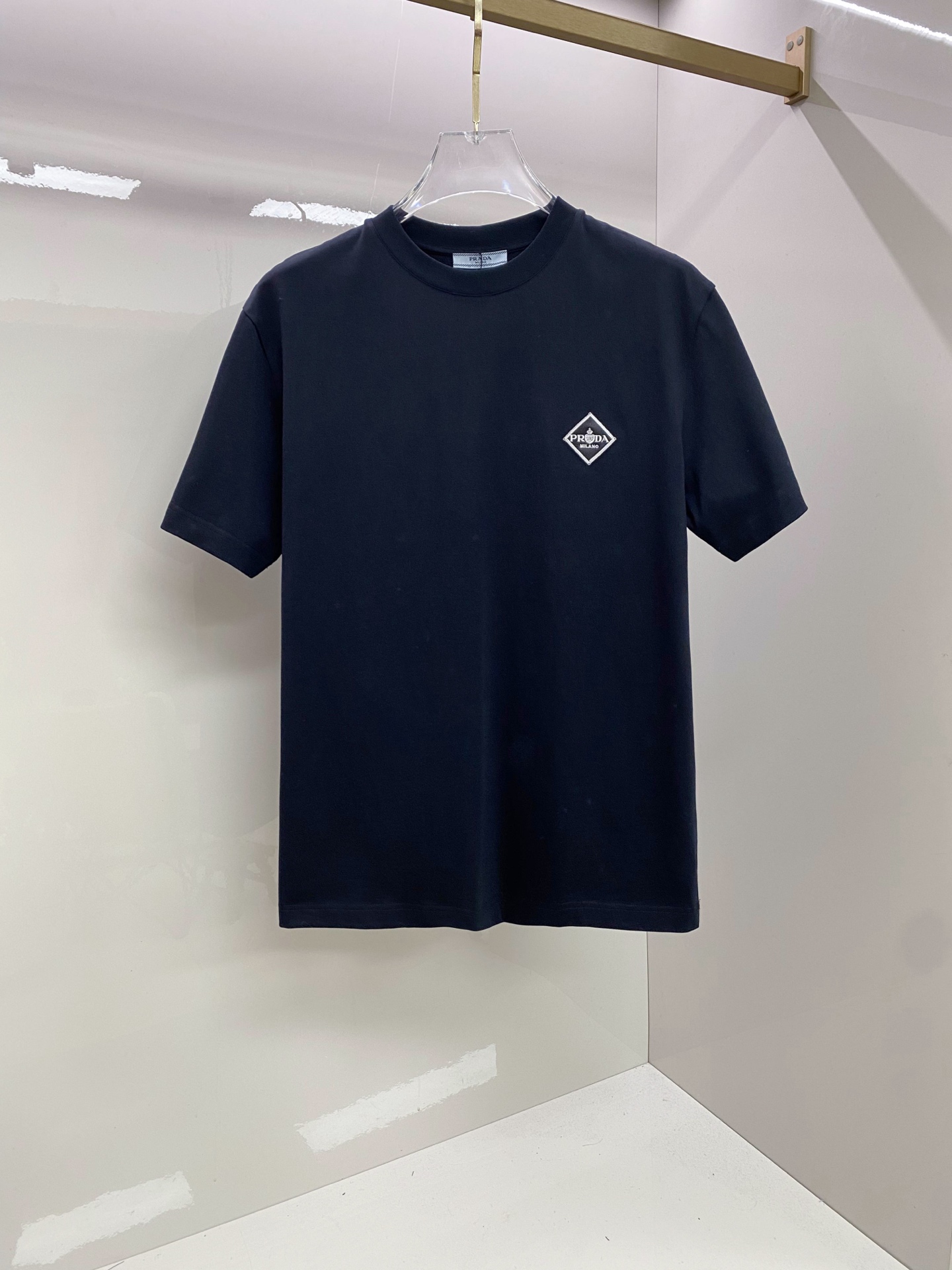 Prada 普拉达 2026ss 春夏新款首发专柜最新款短袖圆领T恤 高端订制 设计前卫时尚！品牌log