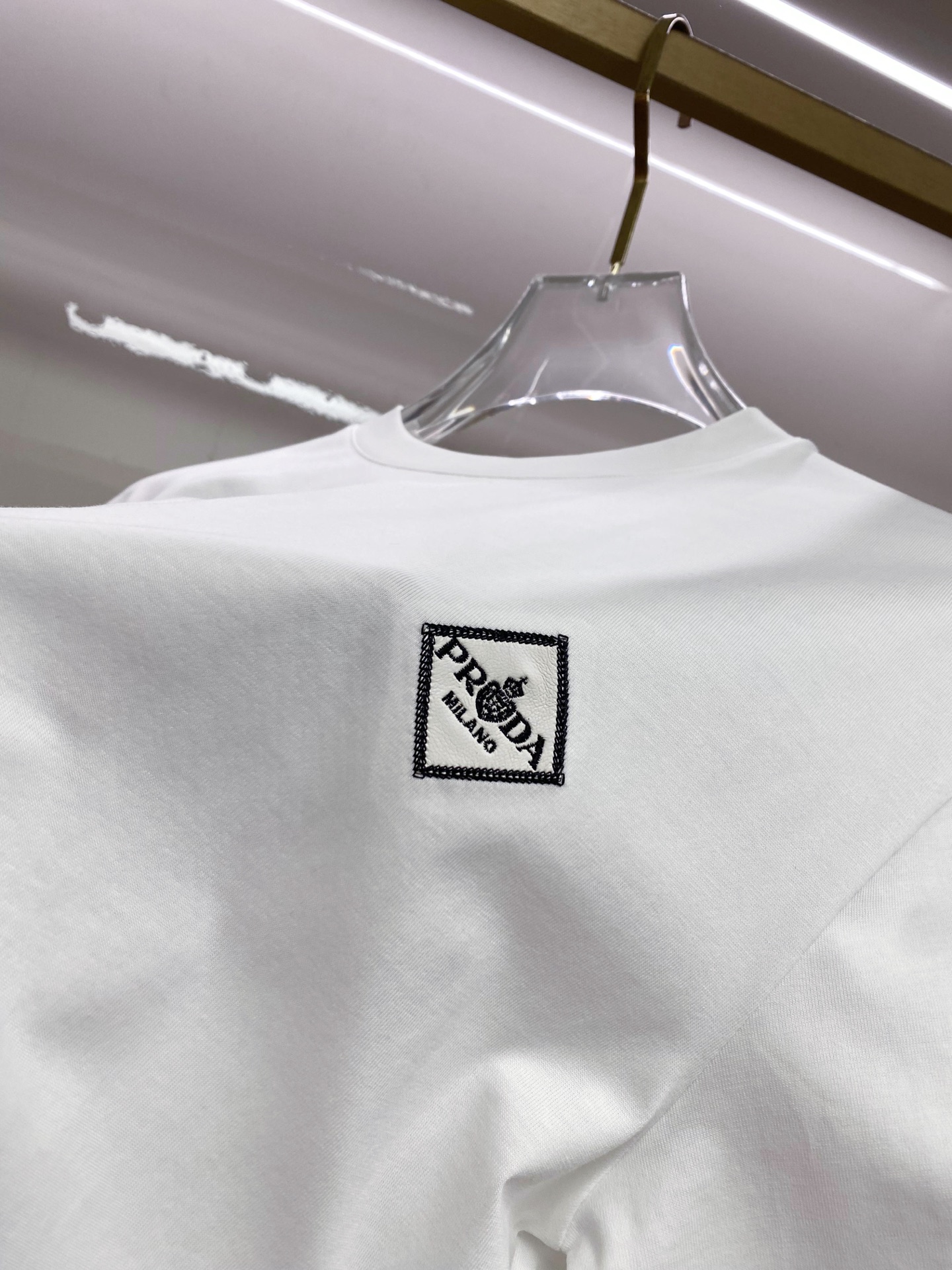 Prada 普拉达 2026ss 春夏新款首发专柜最新款短袖圆领T恤 高端订制 设计前卫时尚！品牌log