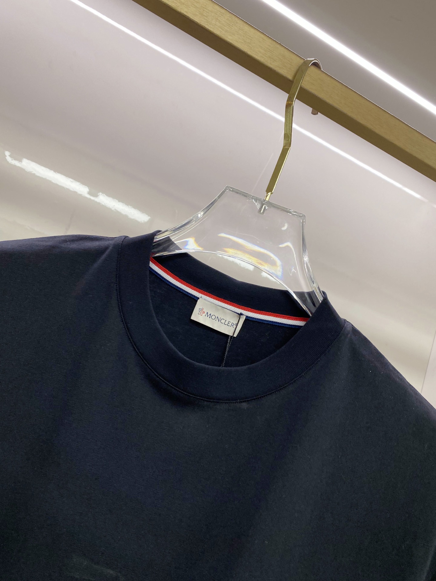 Moncler 蒙口 2026ss 春夏新款首发专柜最新款短袖圆领T恤 高端订制 设计前卫时尚！品牌lo