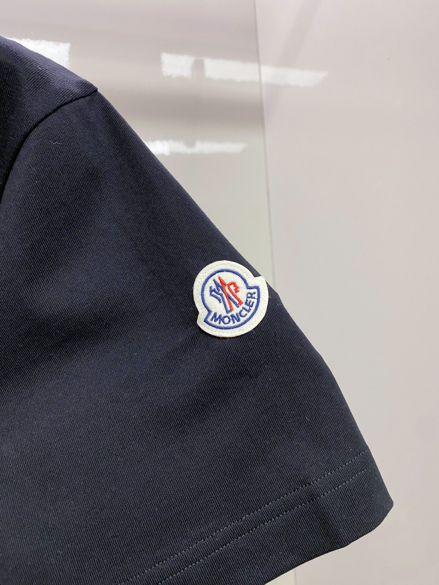 Moncler 蒙口 2026ss 春夏新款首发专柜最新款短袖圆领T恤 高端订制 设计前卫时尚！品牌lo