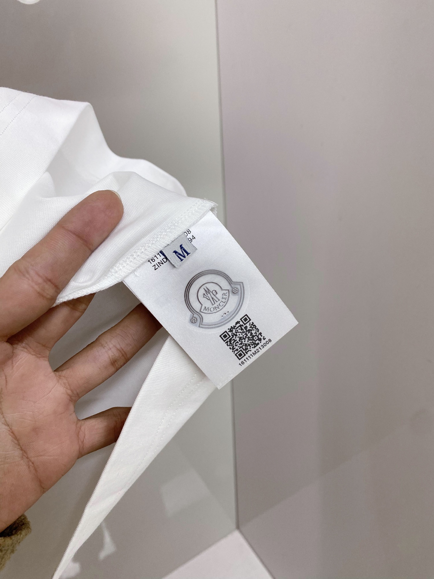 Moncler 蒙口 2026ss 春夏新款首发专柜最新款短袖圆领T恤 高端订制 设计前卫时尚！品牌lo