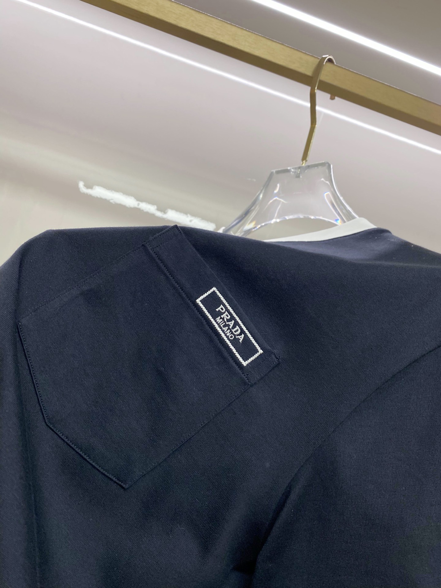 Prada 普拉达 2026ss 春夏新款首发专柜最新款短袖圆领T恤 高端订制 设计前卫时尚！品牌log