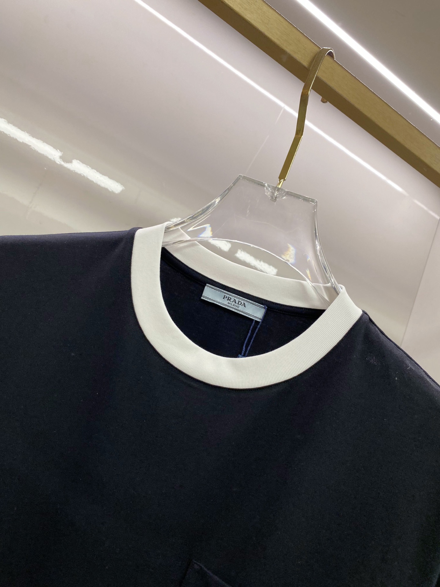 Prada 普拉达 2026ss 春夏新款首发专柜最新款短袖圆领T恤 高端订制 设计前卫时尚！品牌log