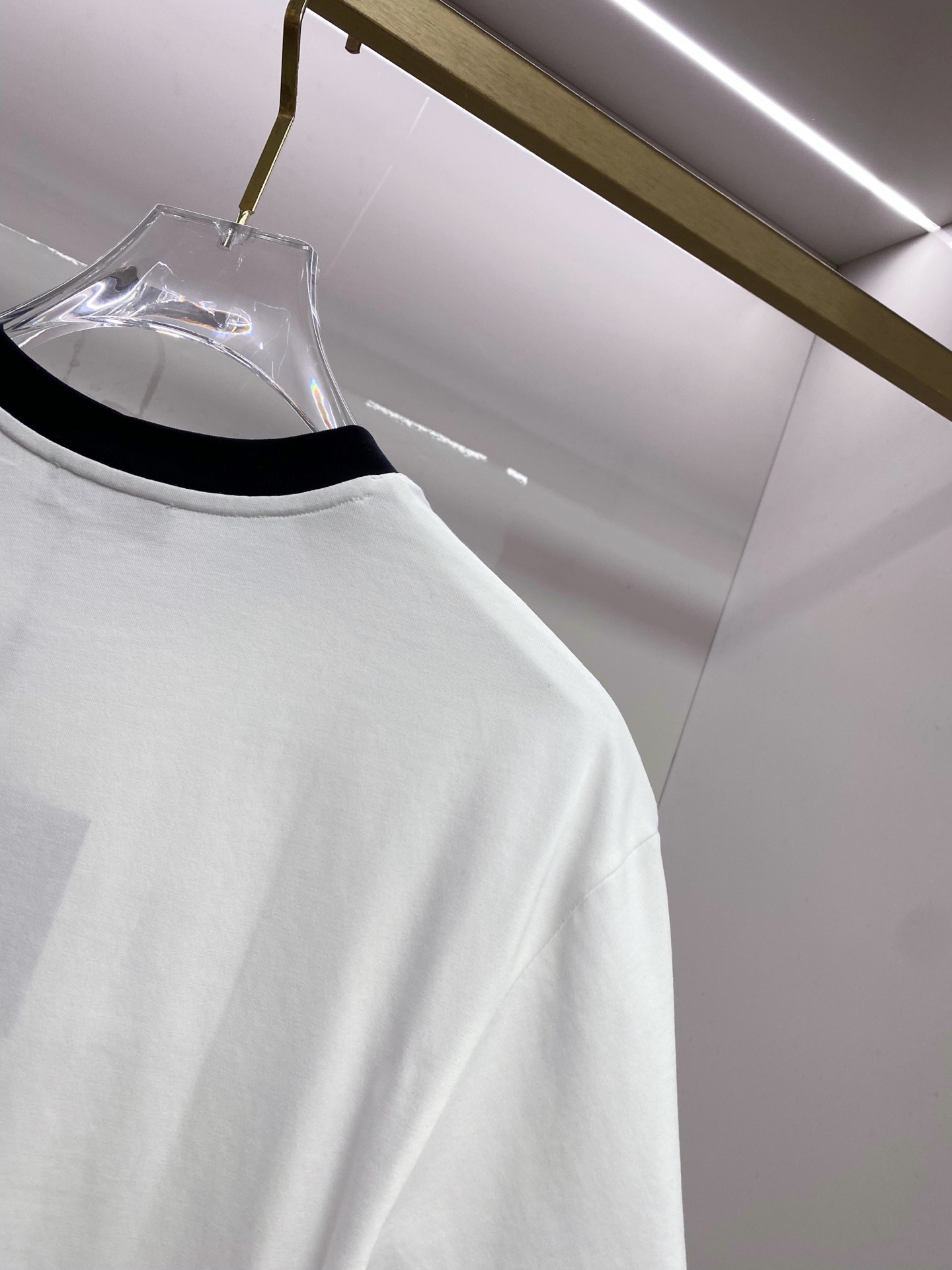 Prada 普拉达 2026ss 春夏新款首发专柜最新款短袖圆领T恤 高端订制 设计前卫时尚！品牌log