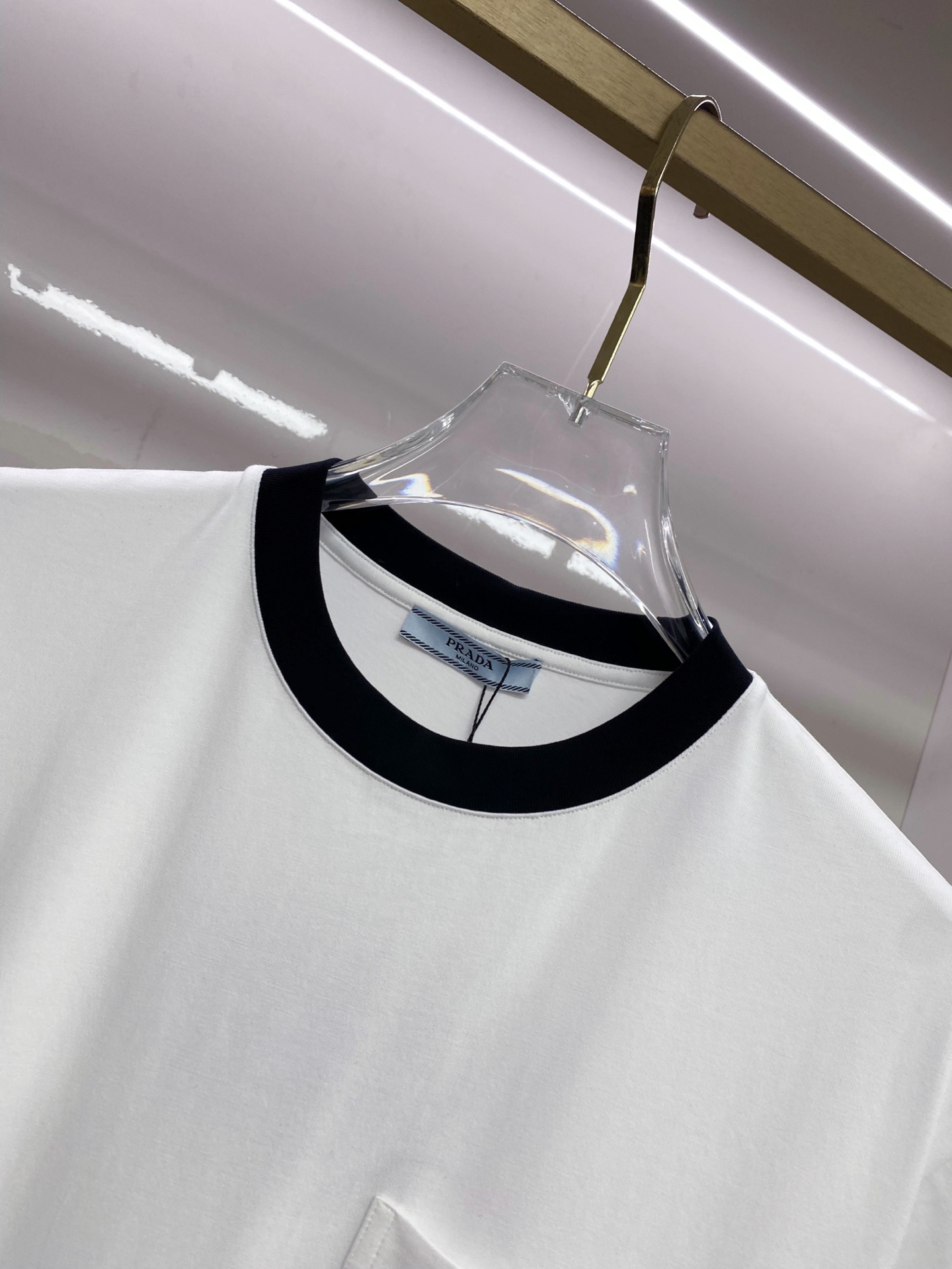 Prada 普拉达 2026ss 春夏新款首发专柜最新款短袖圆领T恤 高端订制 设计前卫时尚！品牌log