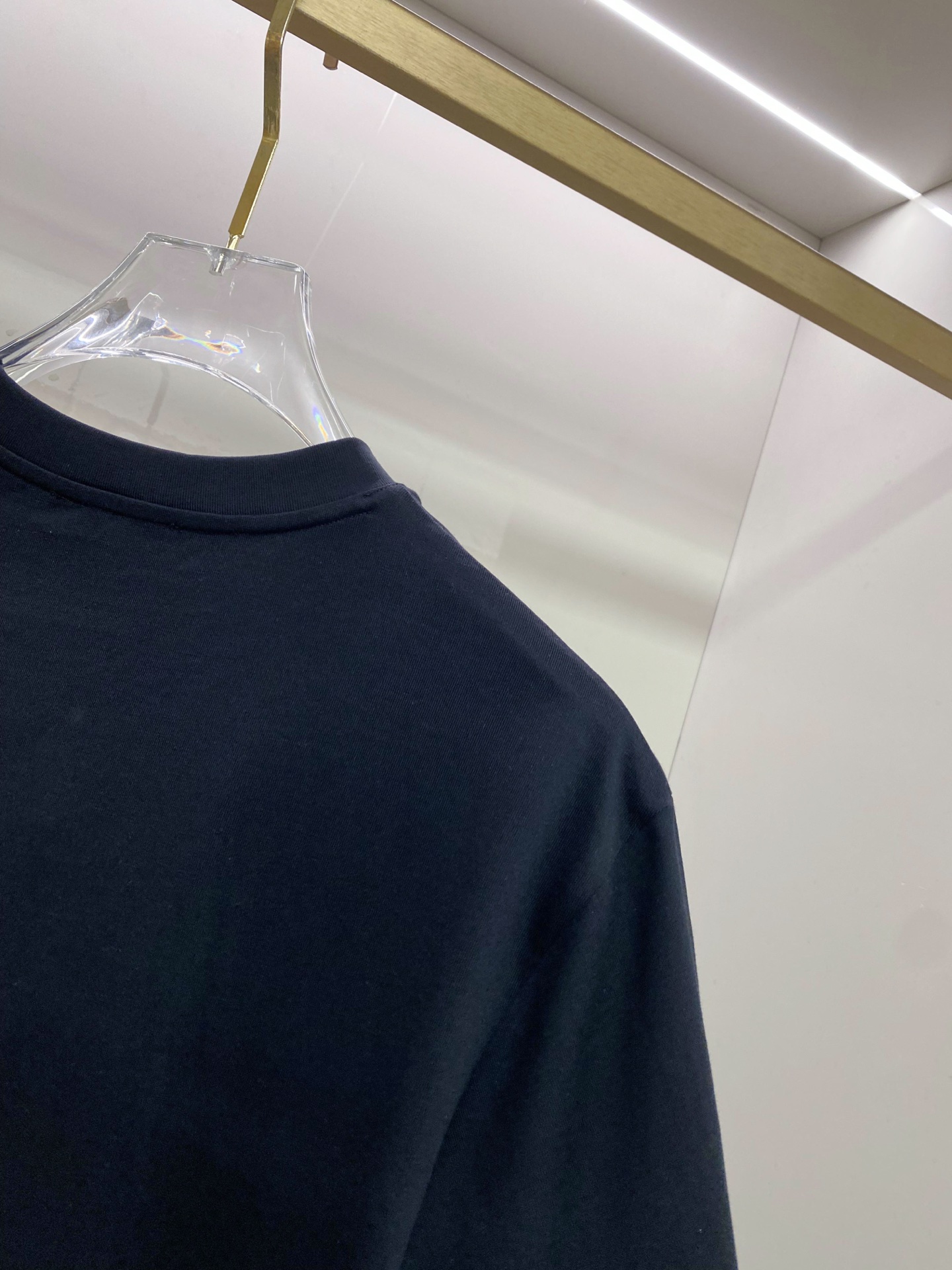 Prada 普拉达 2026ss 春夏新款首发专柜最新款短袖圆领T恤 高端订制 设计前卫时尚！品牌log