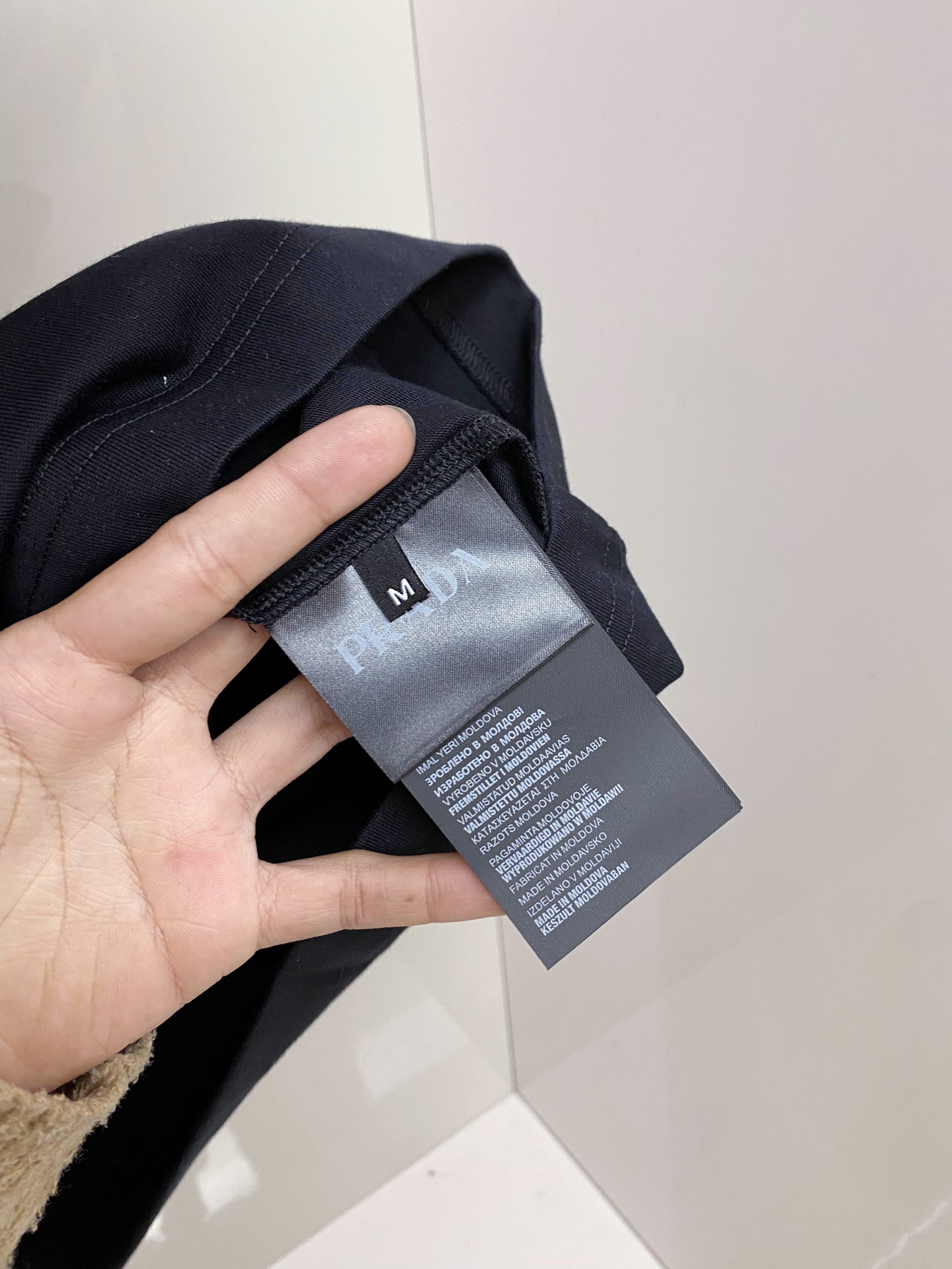 Prada 普拉达 2026ss 春夏新款首发专柜最新款短袖圆领T恤 高端订制 设计前卫时尚！品牌log