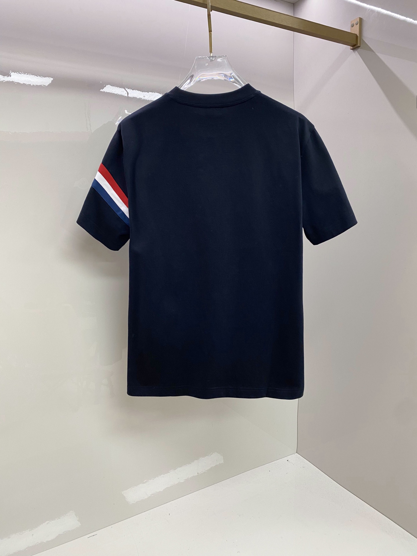 Moncler 蒙口 2026ss 春夏新款首发专柜最新款短袖圆领T恤 高端订制 设计前卫时尚！品牌lo