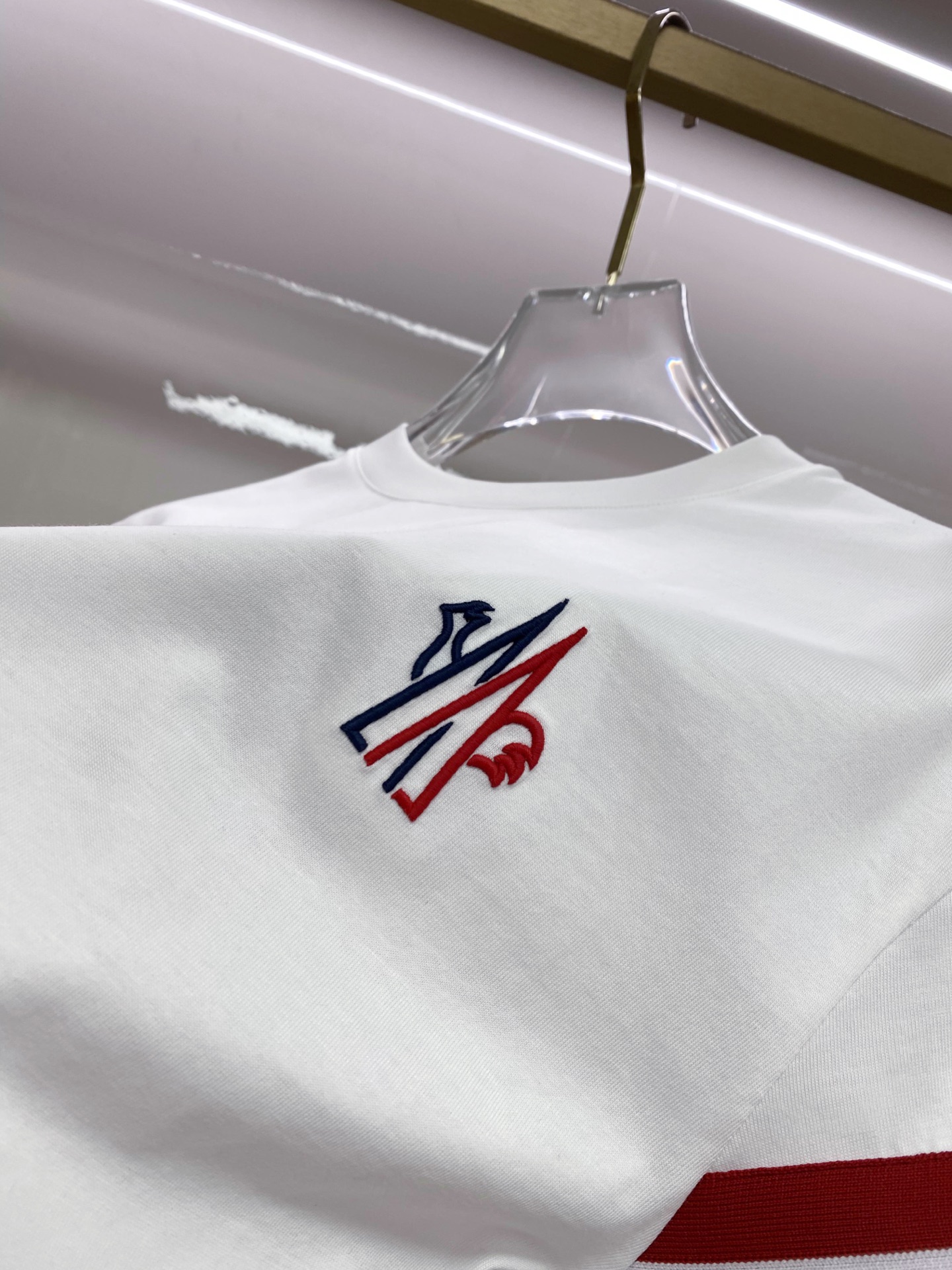 Moncler 蒙口 2026ss 春夏新款首发专柜最新款短袖圆领T恤 高端订制 设计前卫时尚！品牌lo