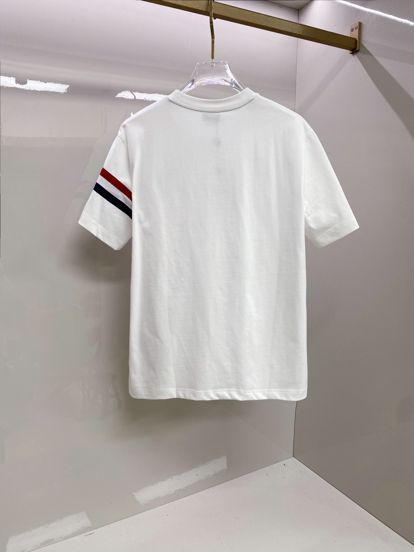 Moncler 蒙口 2026ss 春夏新款首发专柜最新款短袖圆领T恤 高端订制 设计前卫时尚！品牌lo