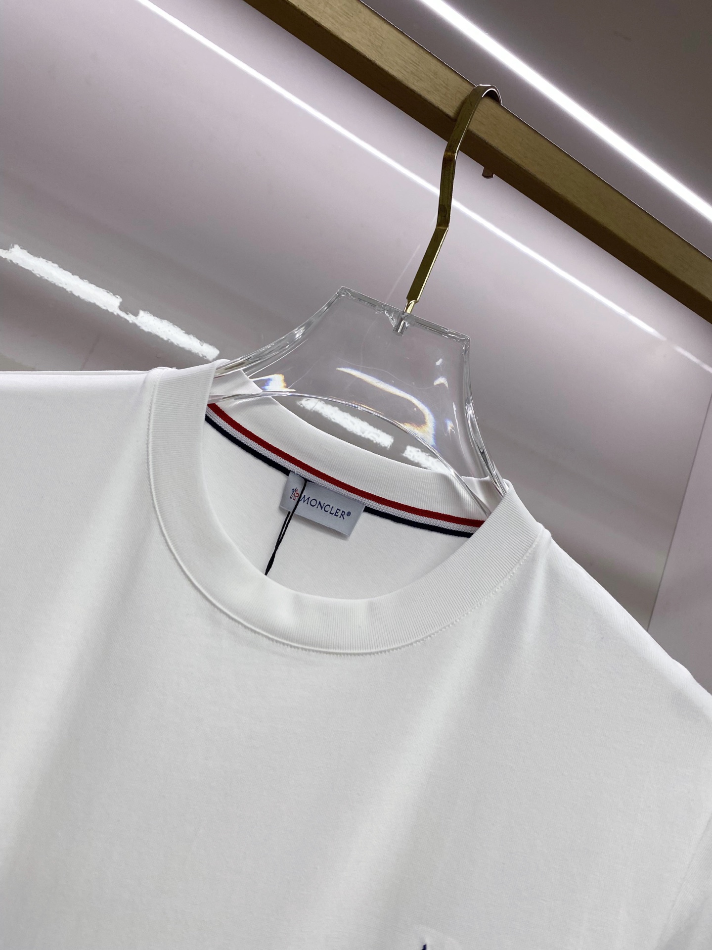 Moncler 蒙口 2026ss 春夏新款首发专柜最新款短袖圆领T恤 高端订制 设计前卫时尚！品牌lo