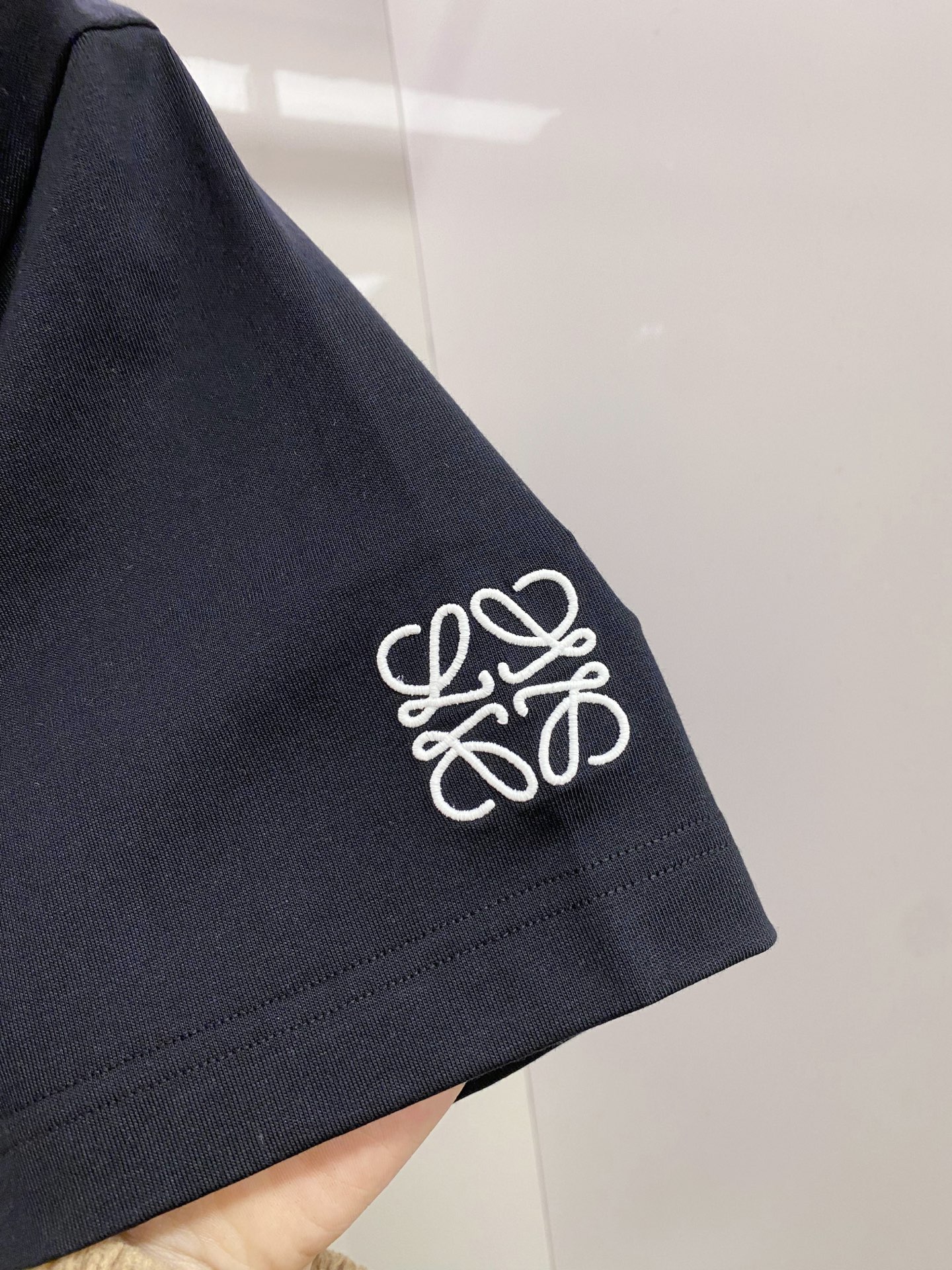 Loewe 罗意威 2026ss 春夏新款首发专柜最新款短袖圆领T恤 高端订制 设计前卫时尚！品牌log