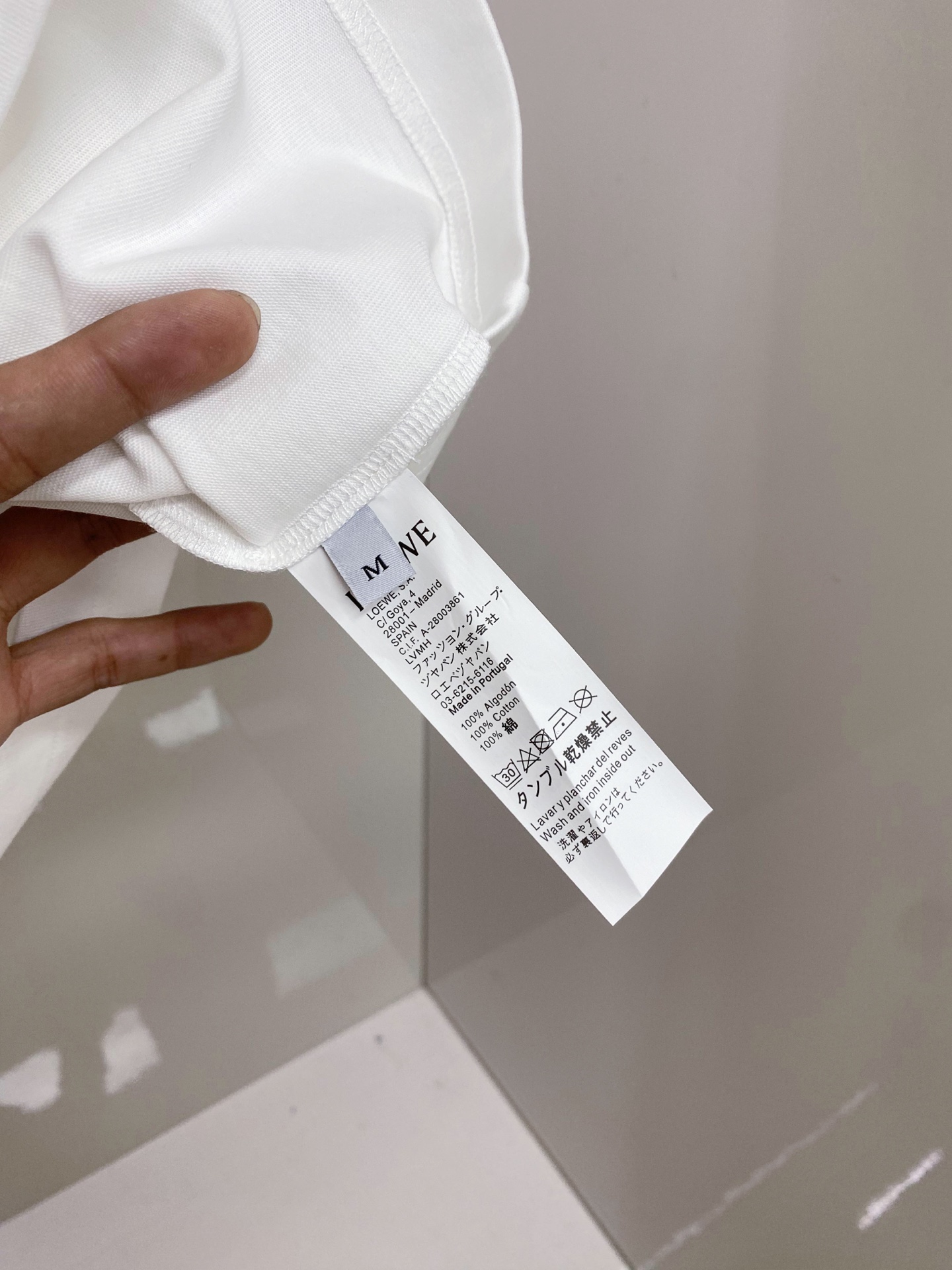 Loewe 罗意威 2026ss 春夏新款首发专柜最新款短袖圆领T恤 高端订制 设计前卫时尚！品牌log