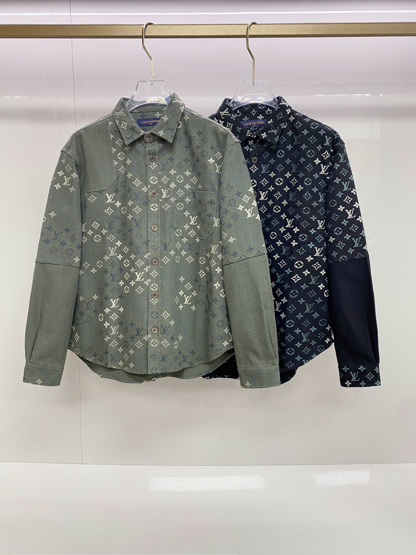 LV 2026ss春季新款夹克外套全高端版本！高定专柜面料辅料，透气舒适度高，细节无可挑剔，做工考究工艺